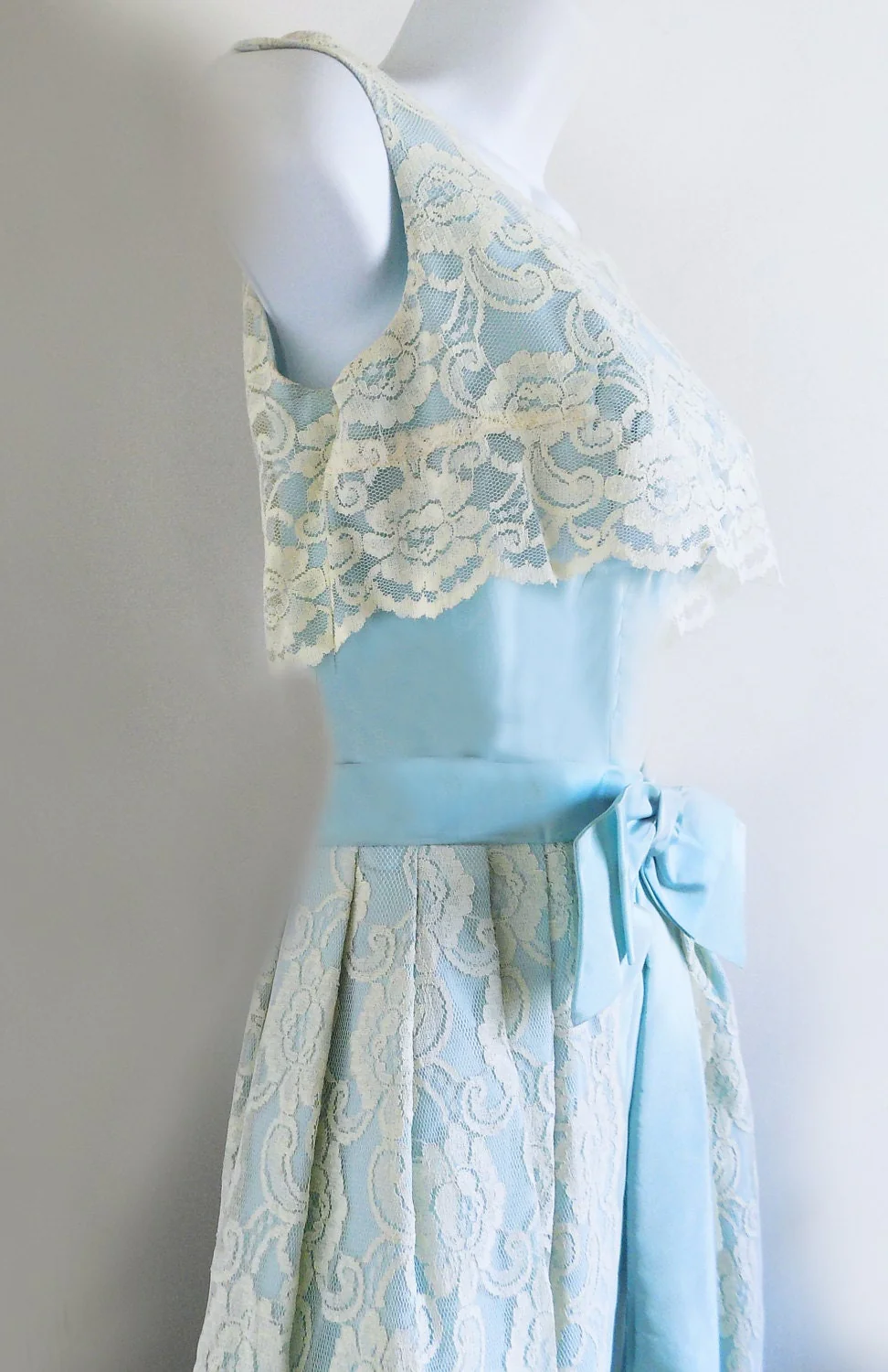 60s Mod Prom Dress Formal Full Length Blue and White Lace W24" Small - Image 4