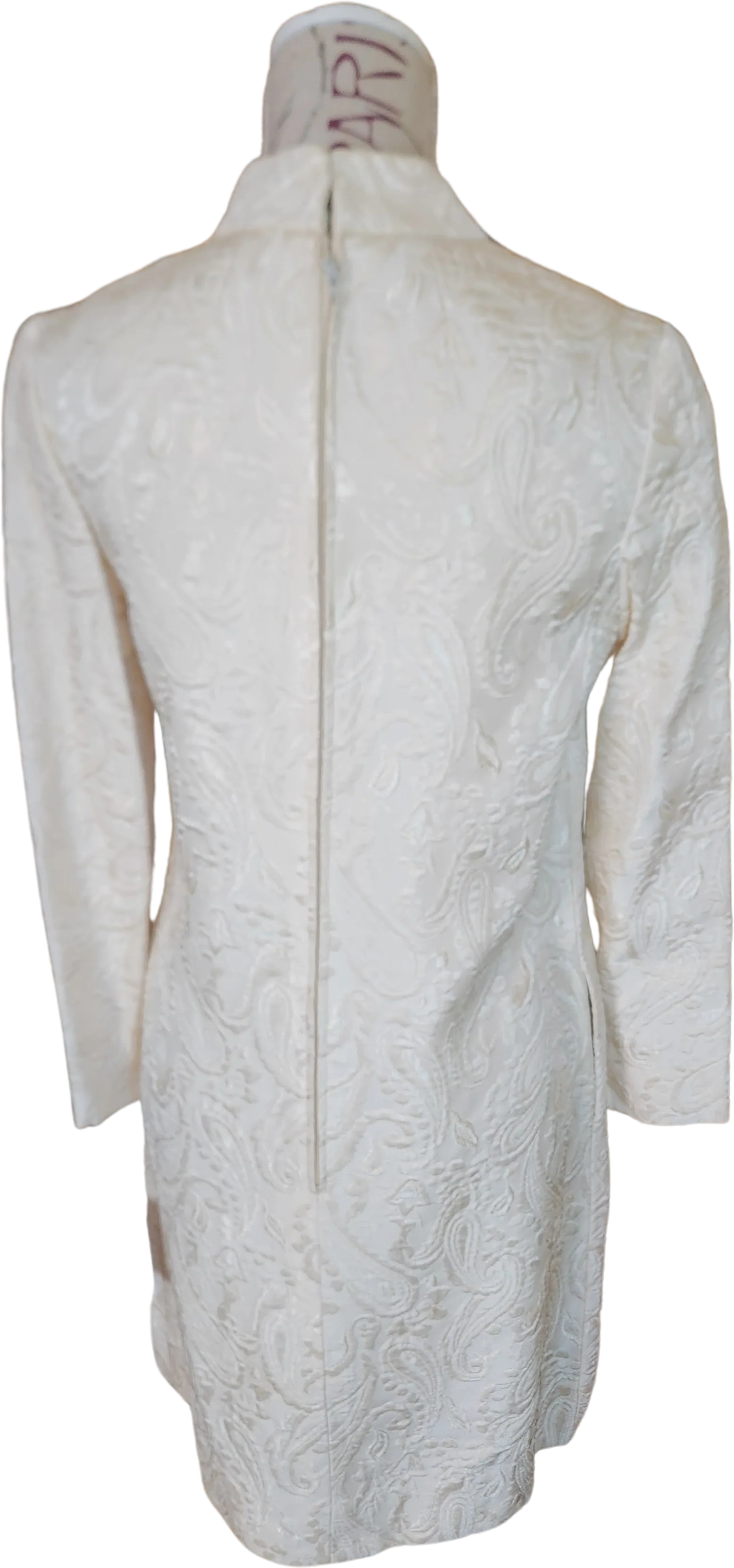 60s Mod White Silk Brocade Paisley Shift Dress - Image 2