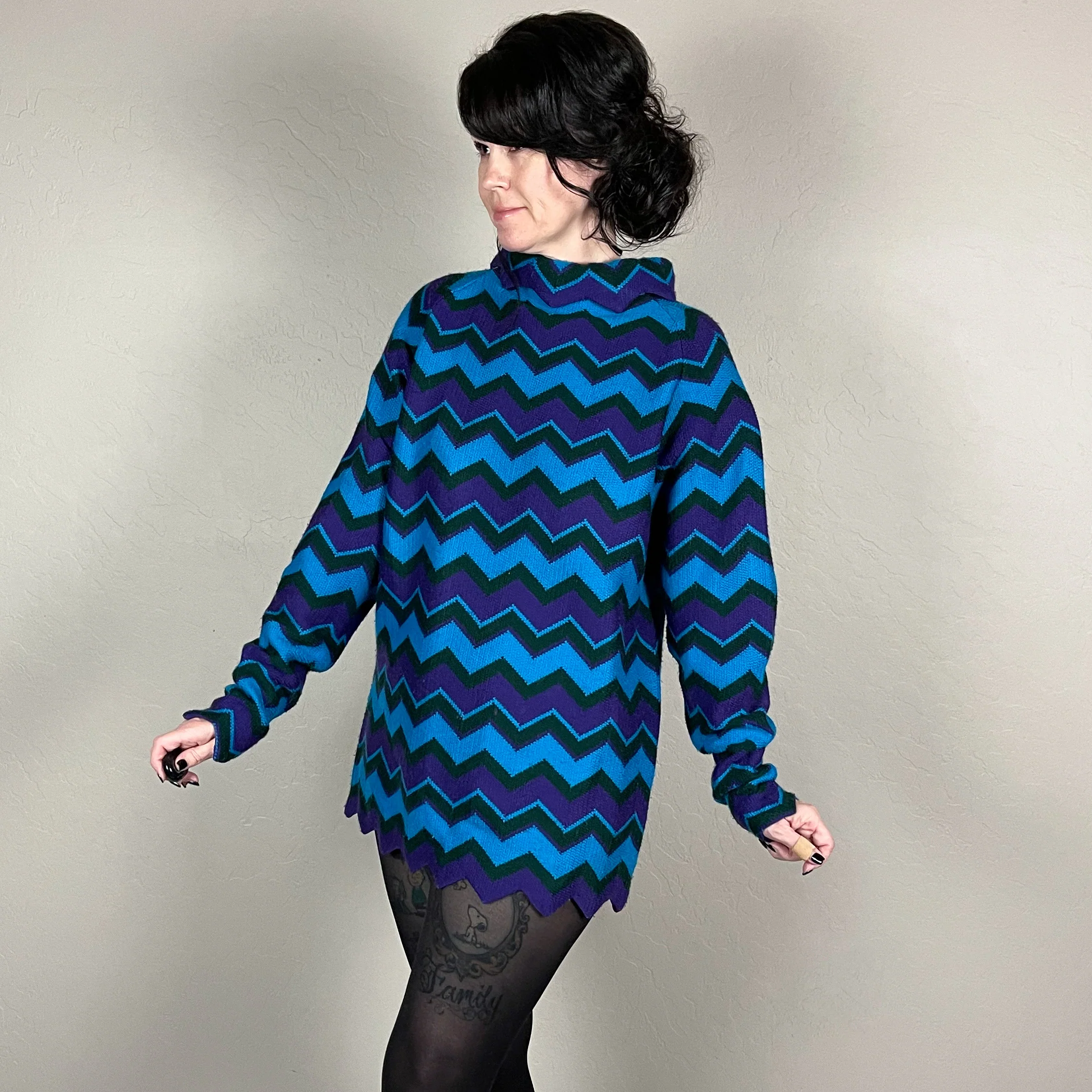 60s Multicolor Zig Zag Knit Tunic - Image 4