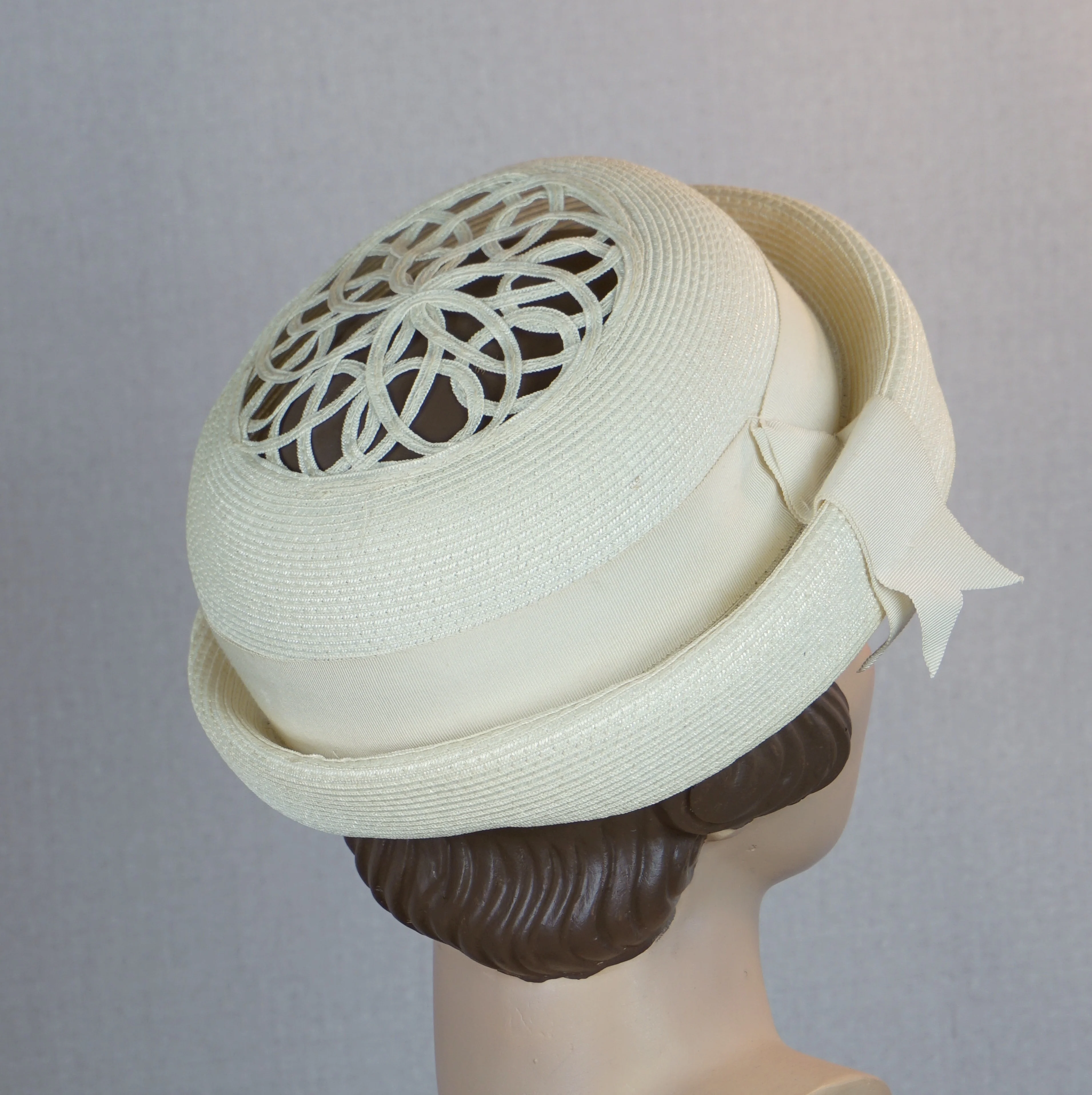 60s Off White Straw Derby Hat With Open Weave Crown - Image 4
