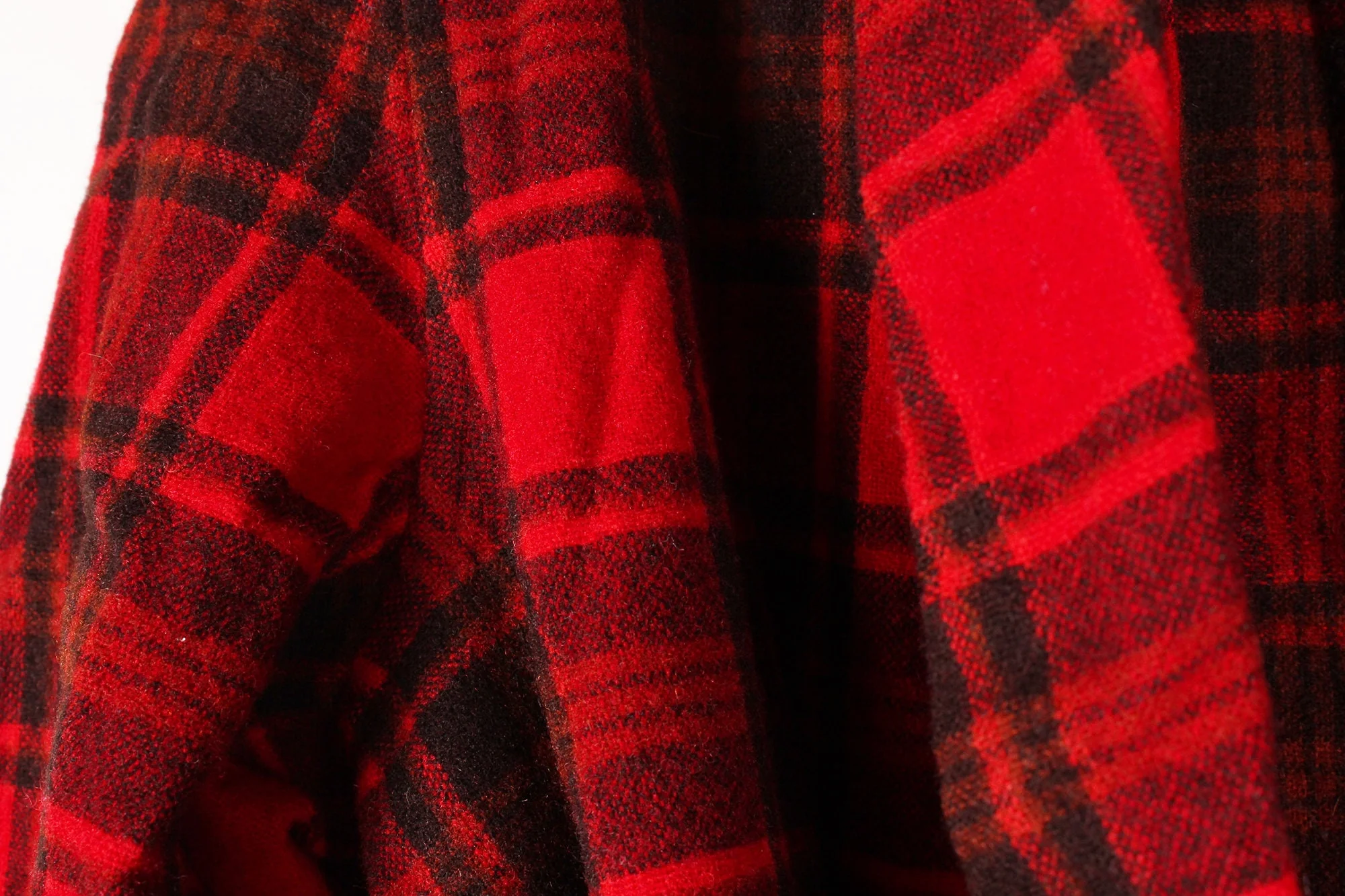 60s Pendleton Brand 100% Wool Red Plaid Men's Bath Bed Robe One Size Fits Dry Clean Only by Pendleton - Image 6