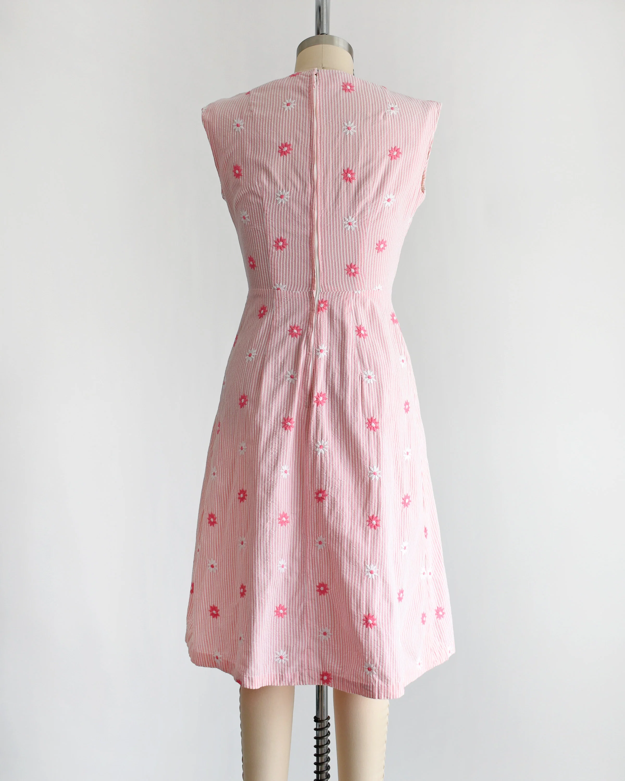 60s Pink Floral Seersucker Dress Vintage 60s Dress, Pink and White Embroidered Floral Striped Sundress, Small Medium - Image 4