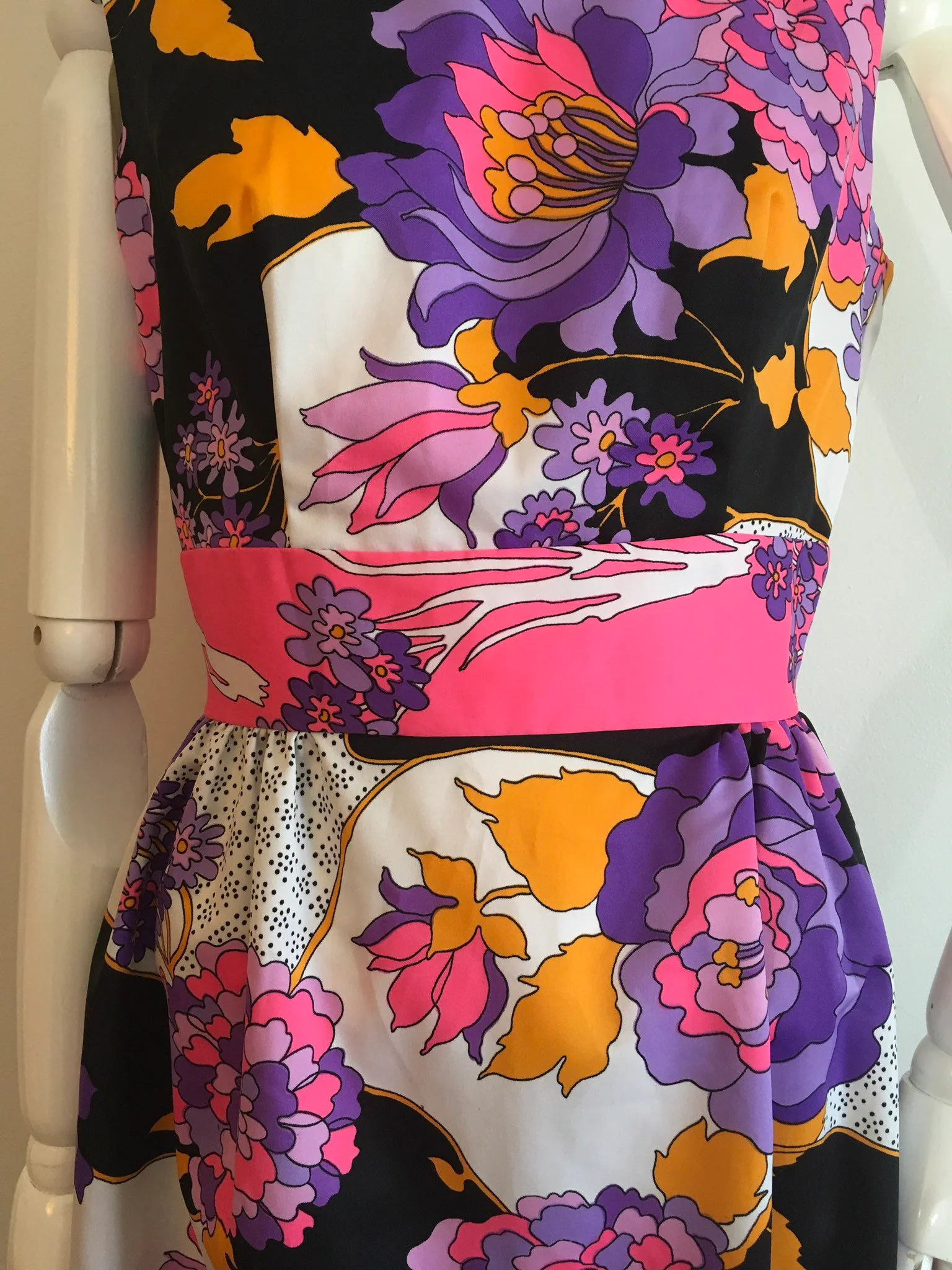 60's Pink Mod Floral Op Art Dress by Hudson’s - Image 5