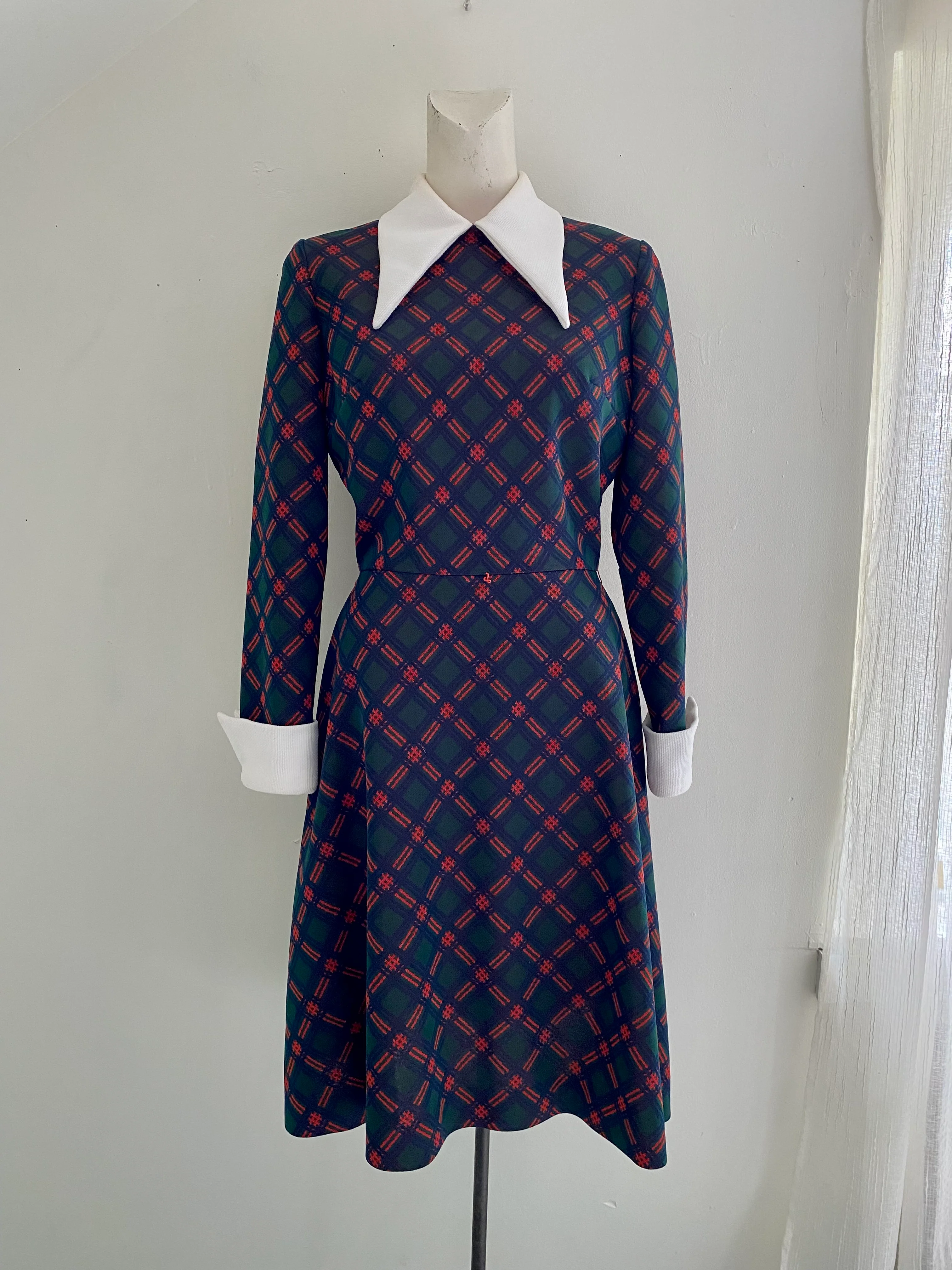 60s Holiday Plaid Collared Dress With Dagger Cuffs By Judy Way - Image 3