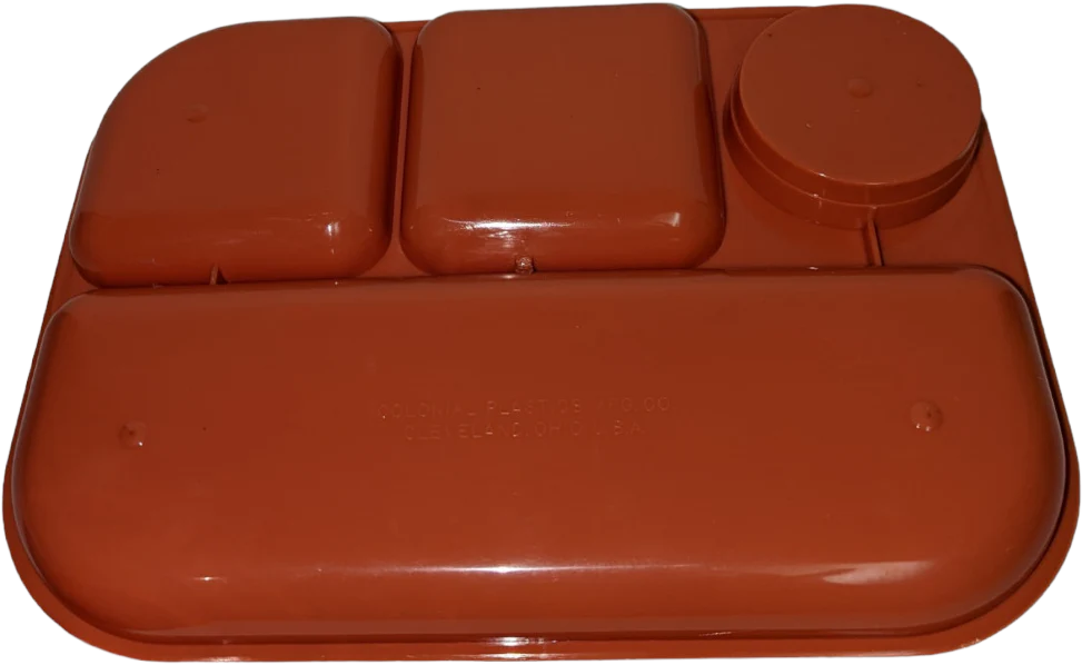 60s Plastic Picnic Food Tray And Cup 12 Piece Set By Colonial Plastics Mfg - Image 2