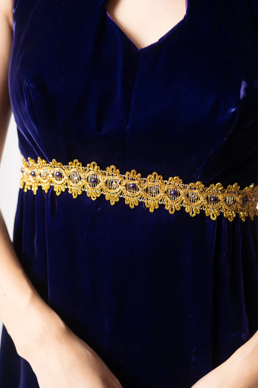 60s Purple Velvet Mini Dress - Image 3