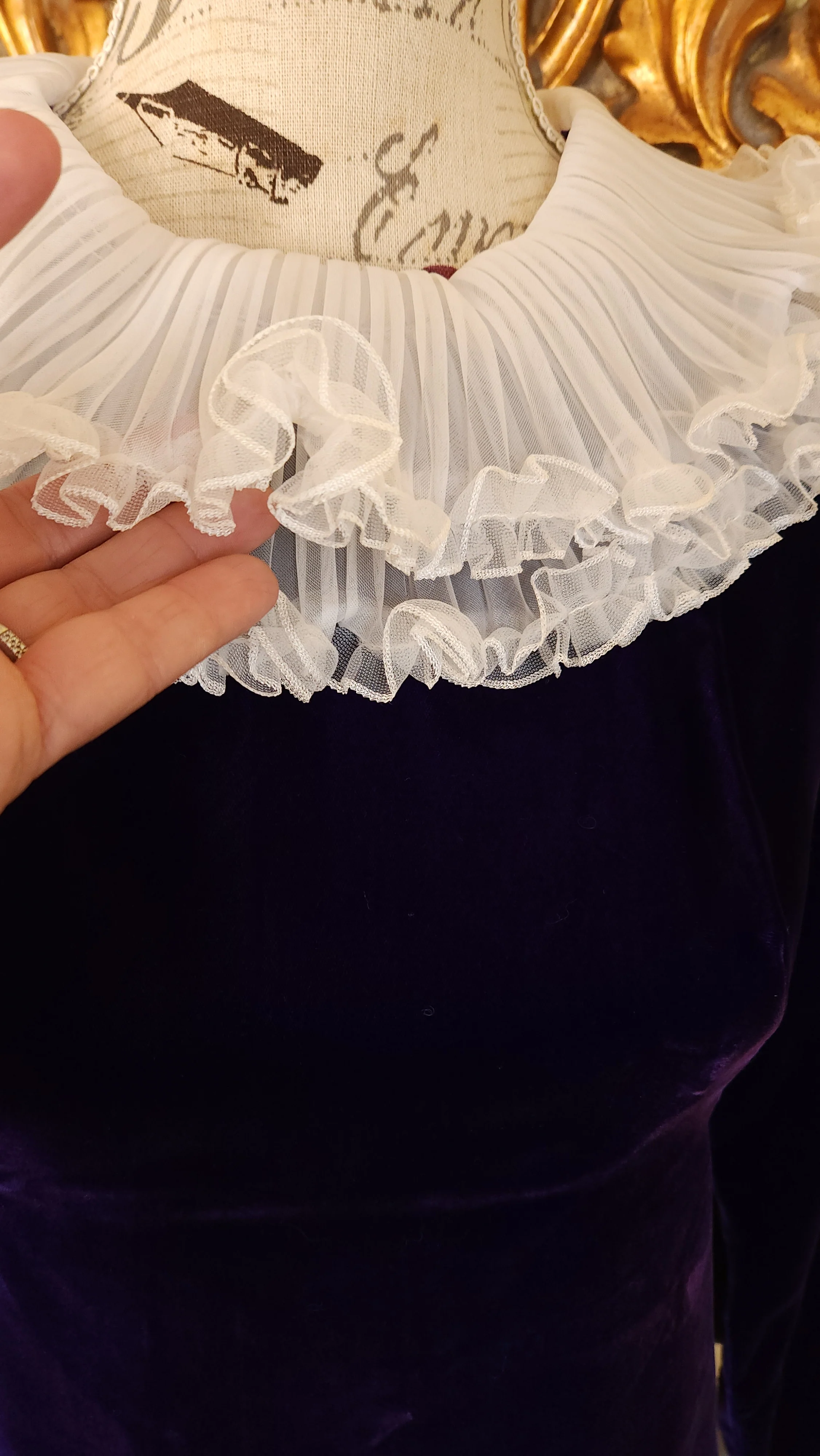 60s Purple Velvet Mod Mini Dress With Ruffled Collar - Image 7
