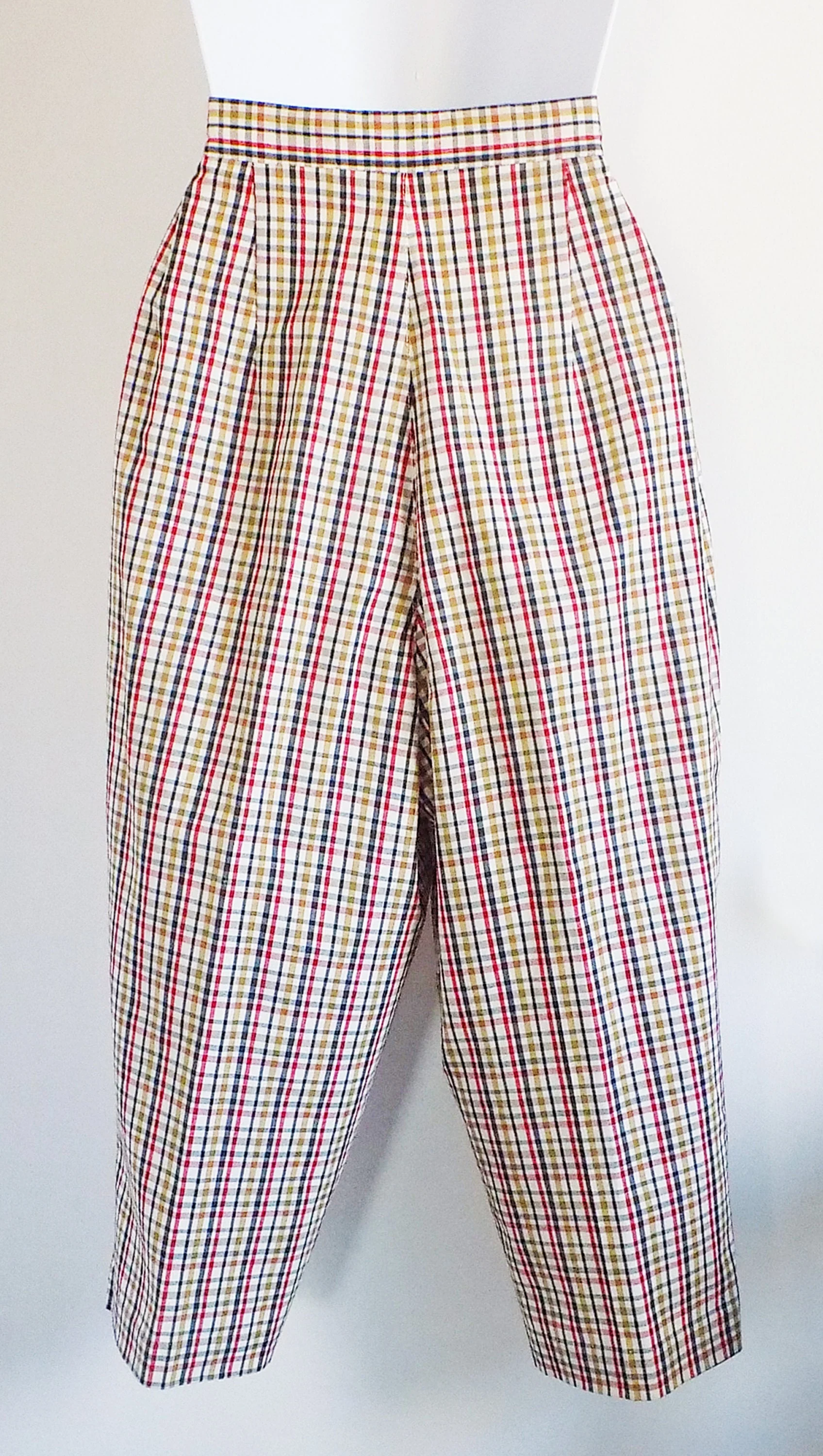 60s Red Blue and Yellow Plaid Pedal Pushers Clam Diggers Capri Pants Rockabilly Cotton One Side Pocket Union Made - Image 2