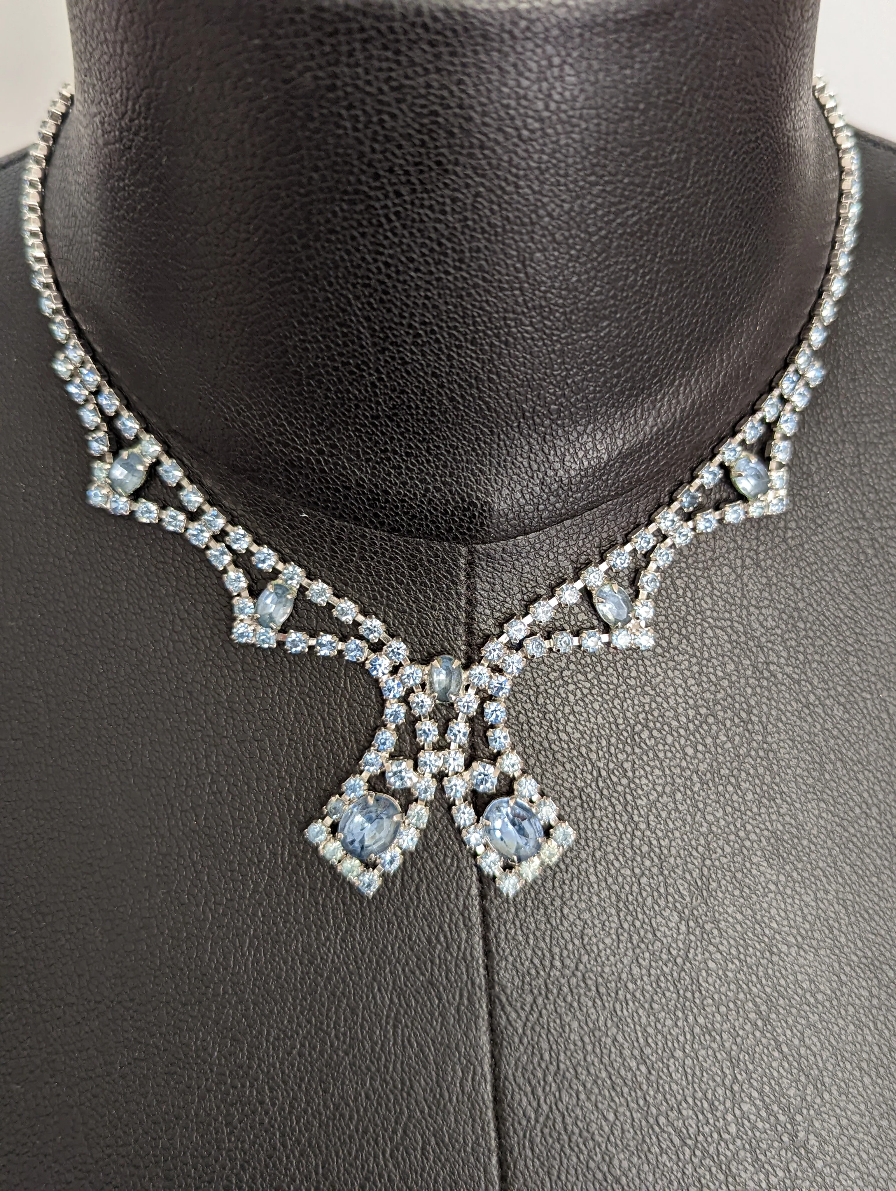 60s Rhinestone Blue Bow Necklace - Image 7