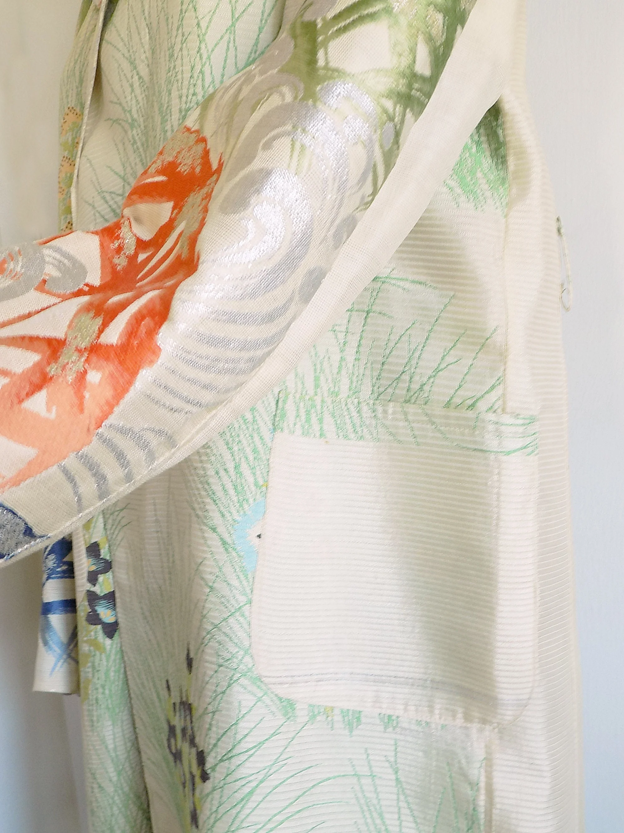 60s Shawl Collar Hand Made Robe Coat Could Be Silk Silver Thread 2 Deep Pockets No Sash Lined In Lavender Silk - Image 2