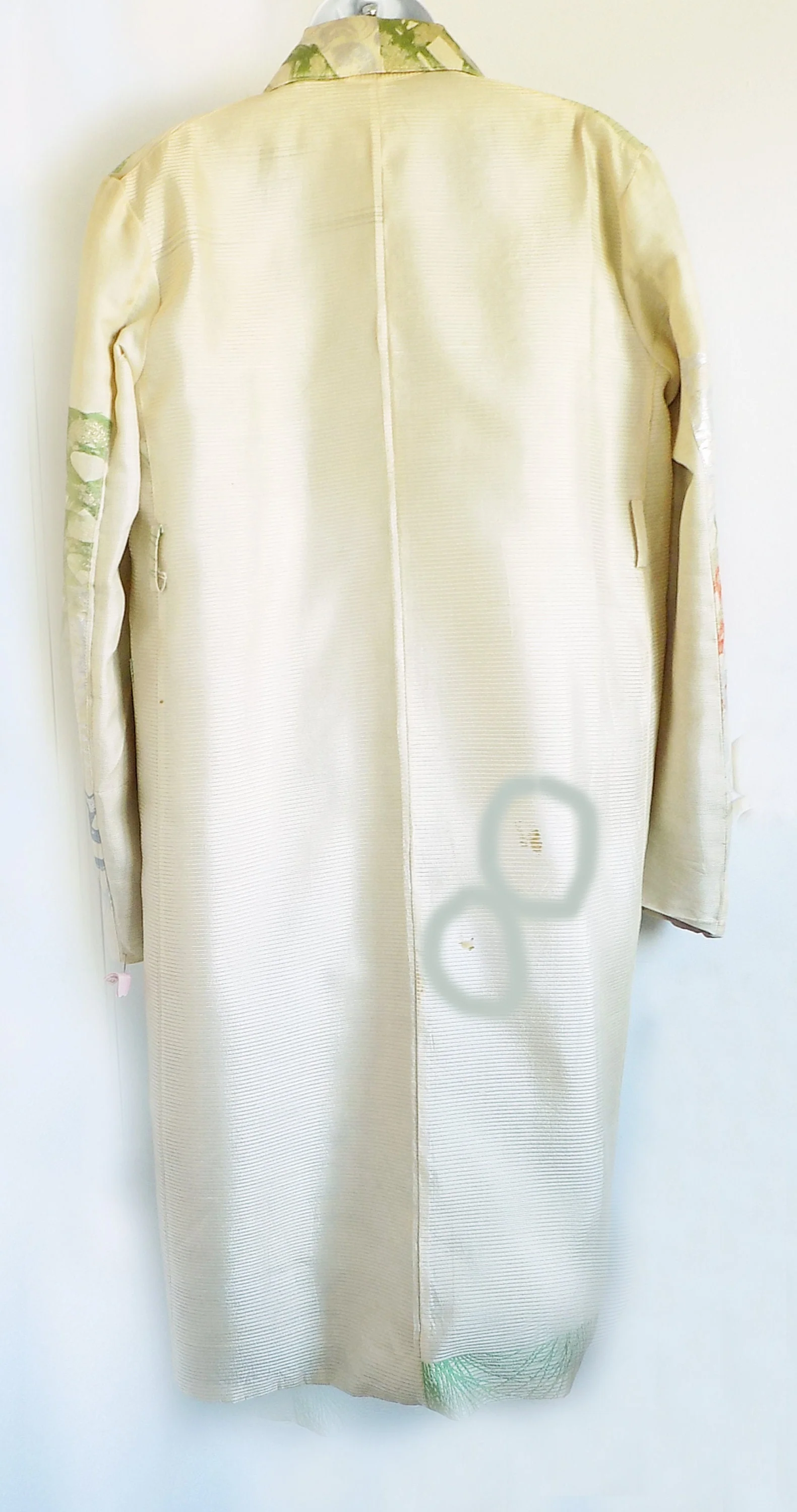 60s Shawl Collar Hand Made Robe Coat Could Be Silk Silver Thread 2 Deep Pockets No Sash Lined In Lavender Silk - Image 5