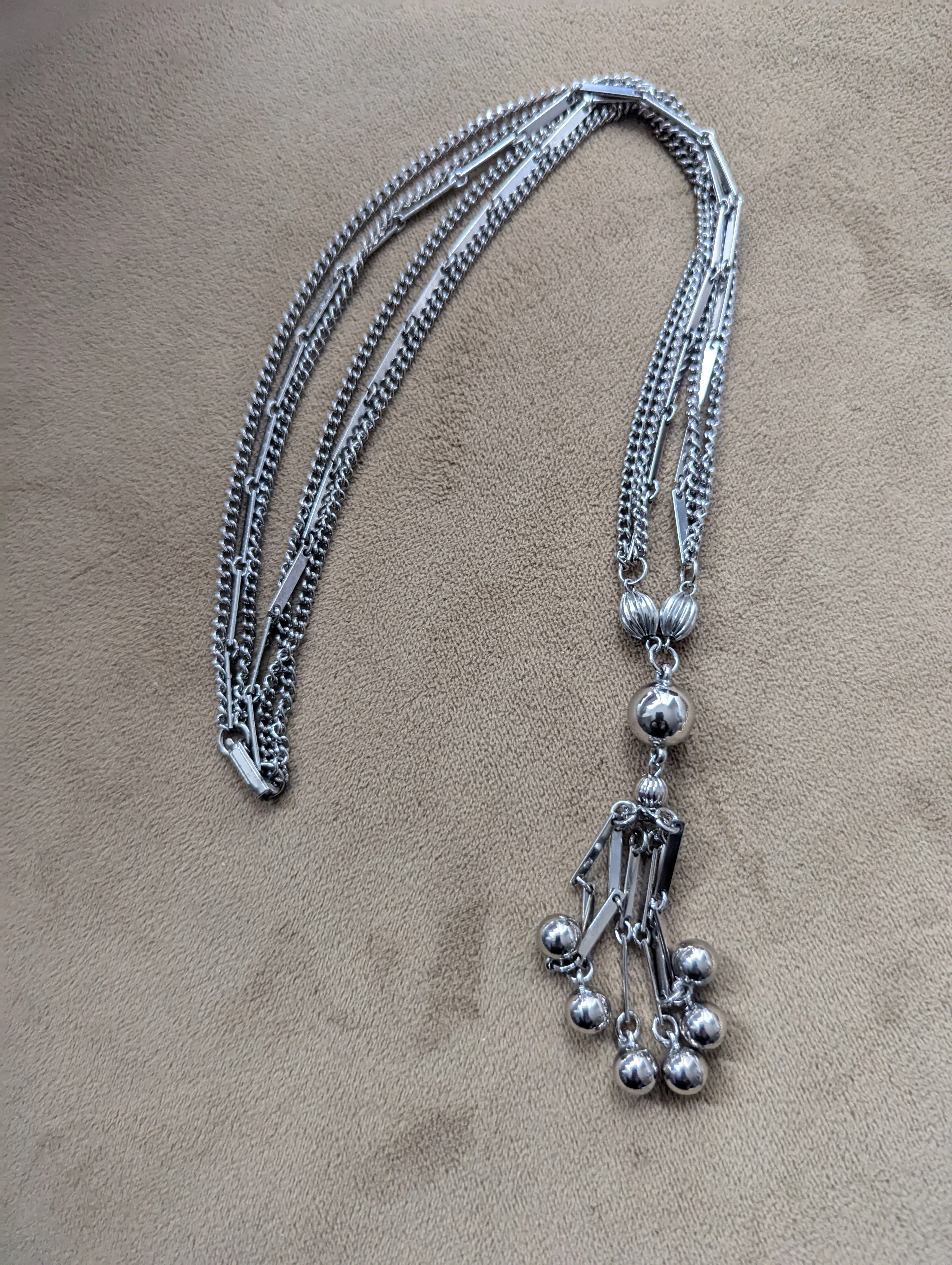 60s Silver Chain Necklace With Beaded Tassel - Image 5