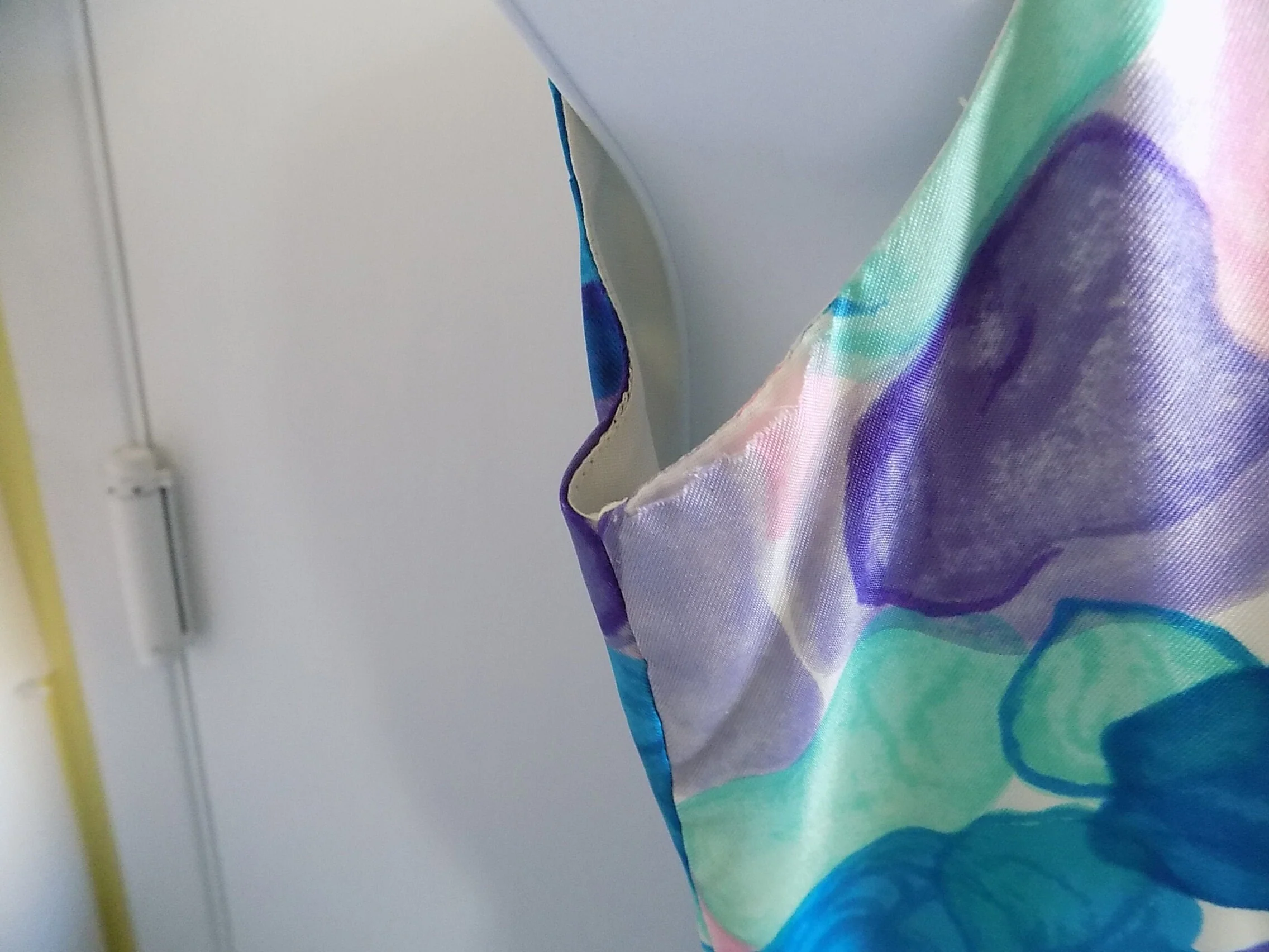 60s Sleeveless Silk Wiggle Dress Plunge Back Abstract Floral Print Blue Pink Aqua Purple Mrs Maisel Robinsons of California by Robinsons Of California - Image 8