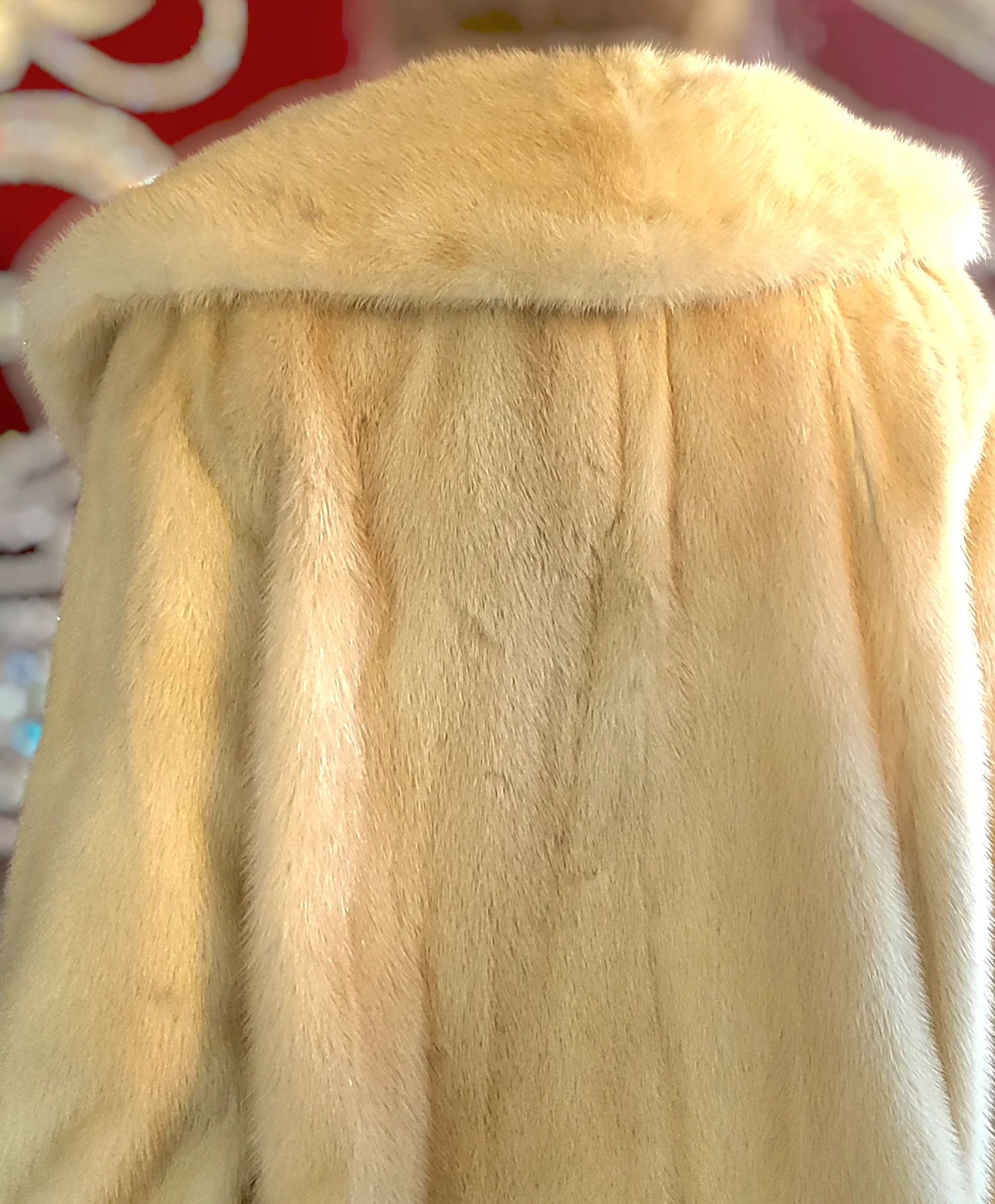 60s Stunning Mod Era Blonde Mink Fur Stroller Coat - Image 6