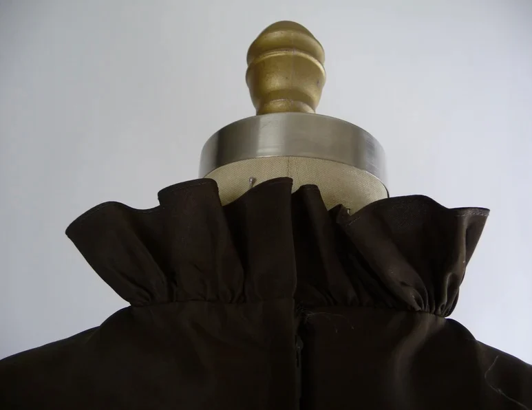 60s Taffeta Dress With Keyhole Neckline Ruffles By A and O Couture - Image 7
