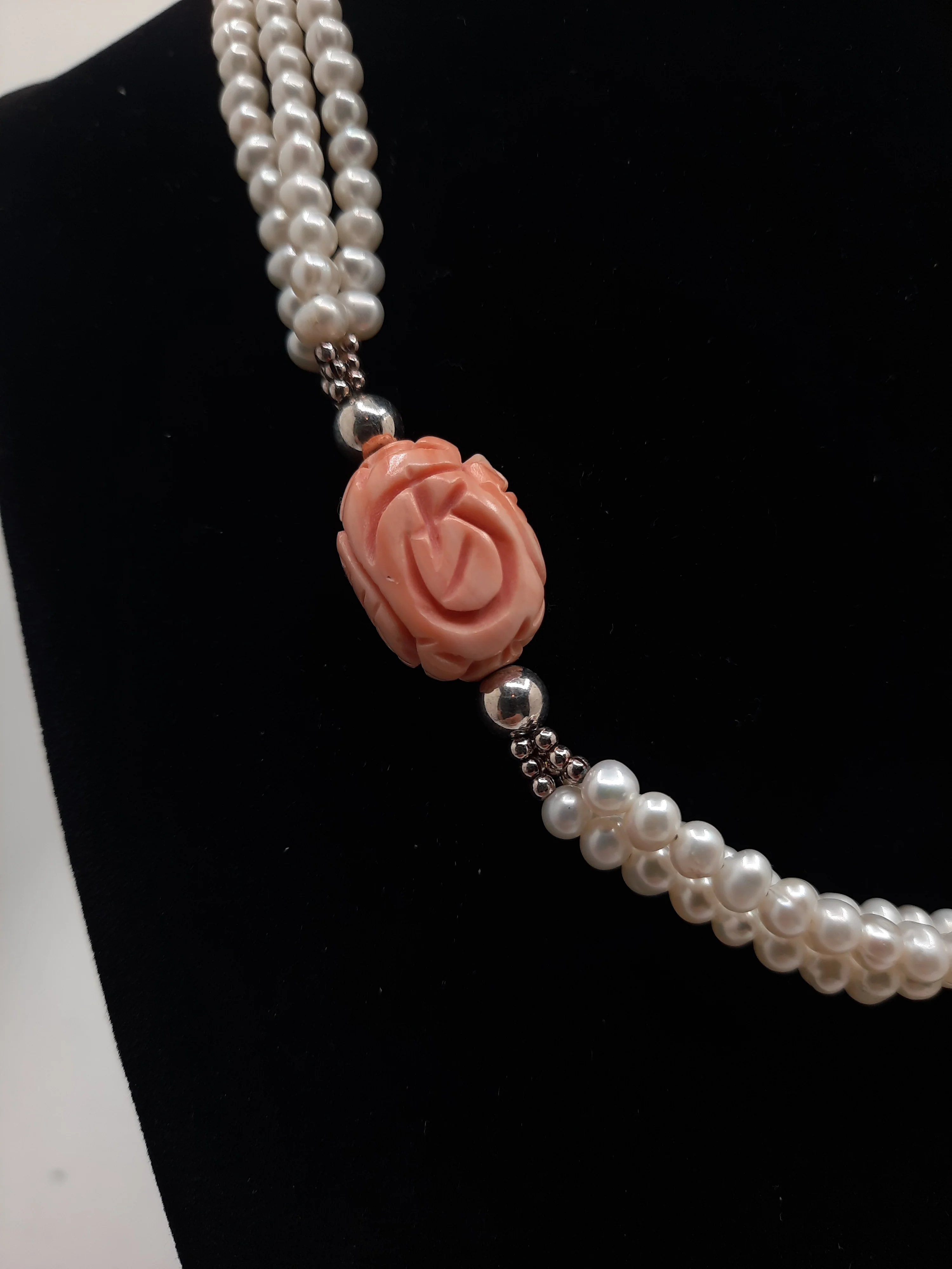 60s Triple Strand Pearl Carved Coral Choker Necklace - Image 5