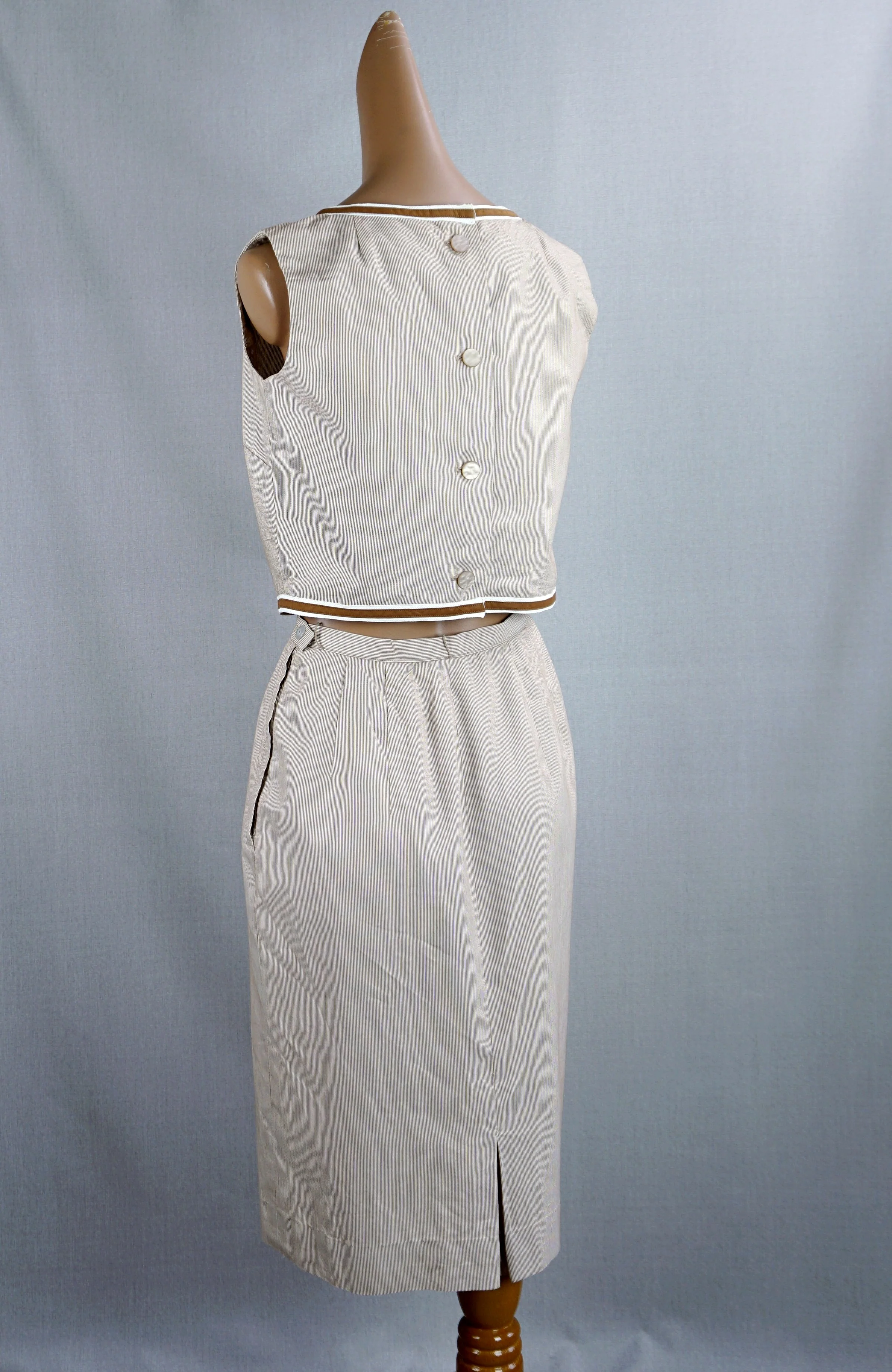 60s Two Piece Tan Pinstripe Pencil Skirt And Top By Bobbie Brooks - Image 4