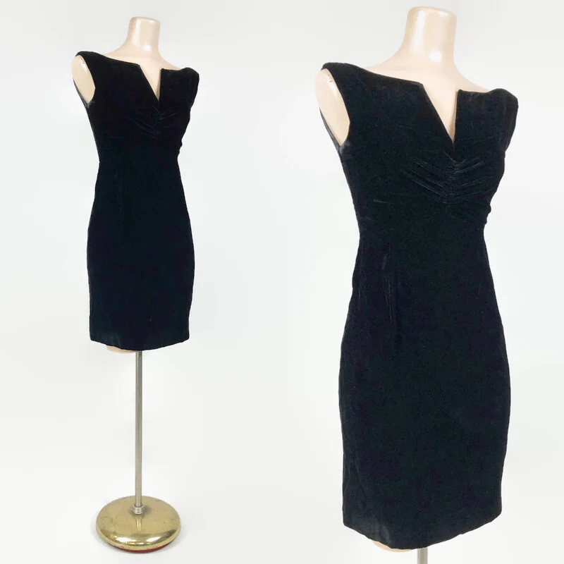 60s Velvet Space Age Micro Mini Dress Batteau Neckline - Image 7