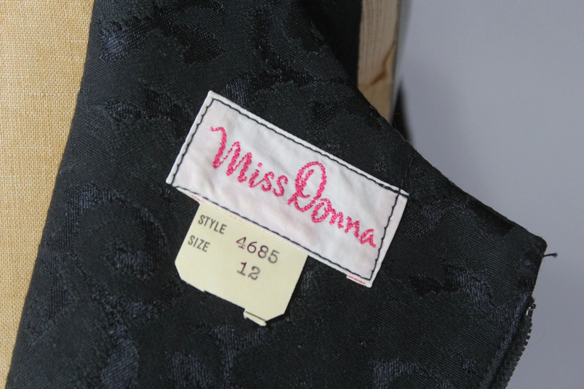 60s Vintage Black Brocade Fun Flounced Hem Cocktail Party Holiday Dress by Miss Donna by Miss Donna - Image 5
