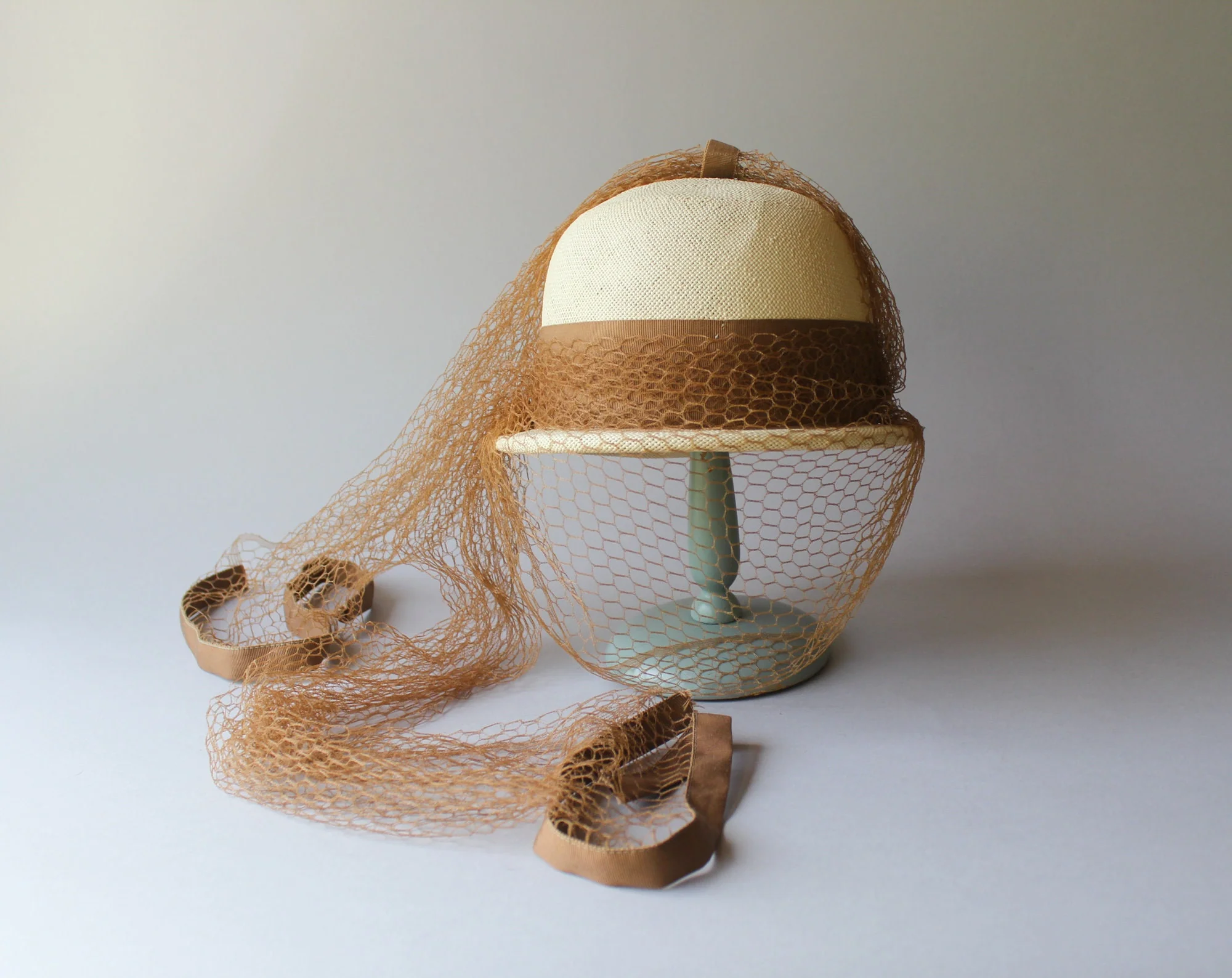 60s Vintage Blonde Straw Veiled Nylon Netting Hat - Image 2