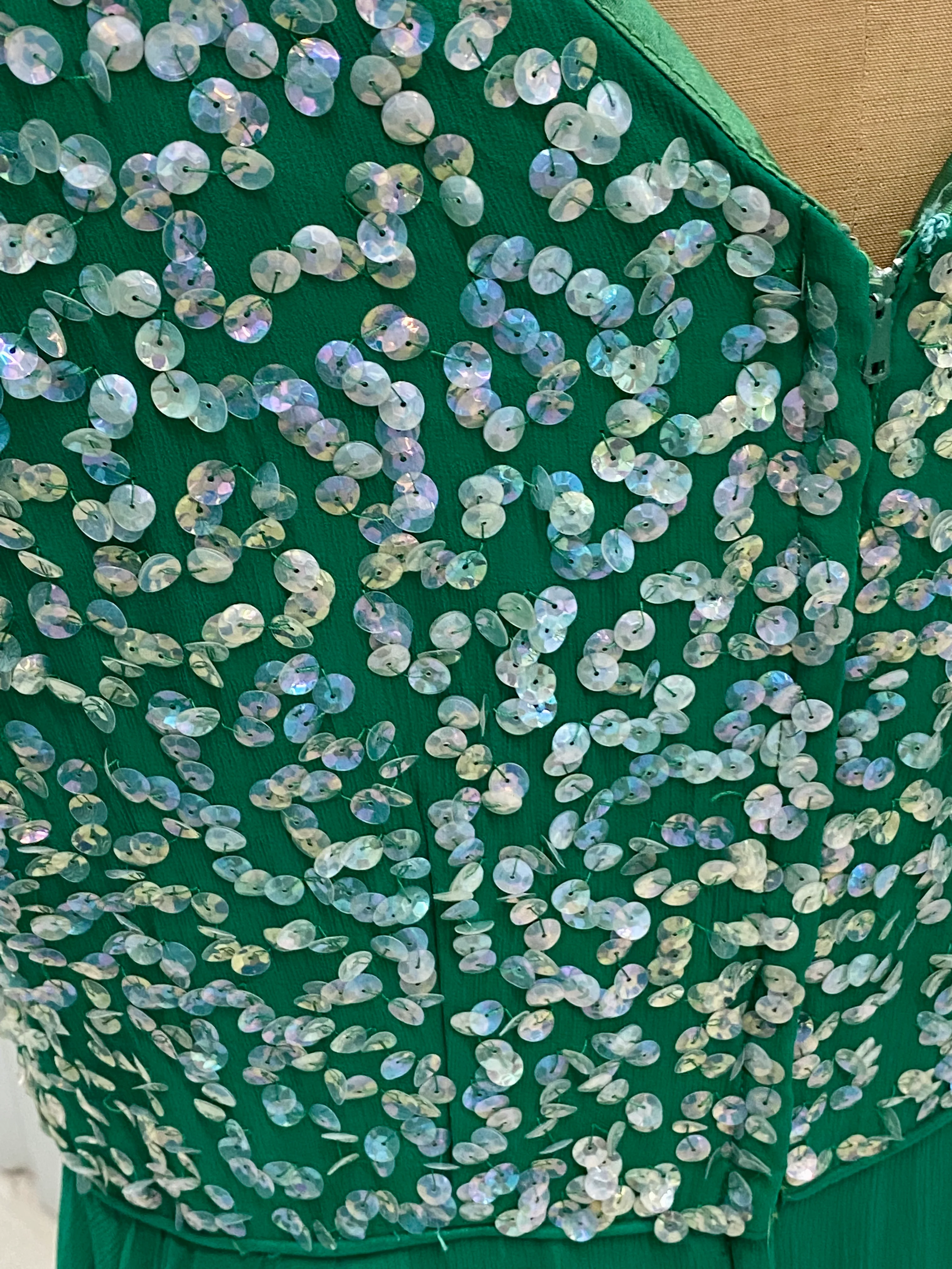 60s Vintage Green Crepe Sequin Beaded Evening Dress - Image 12