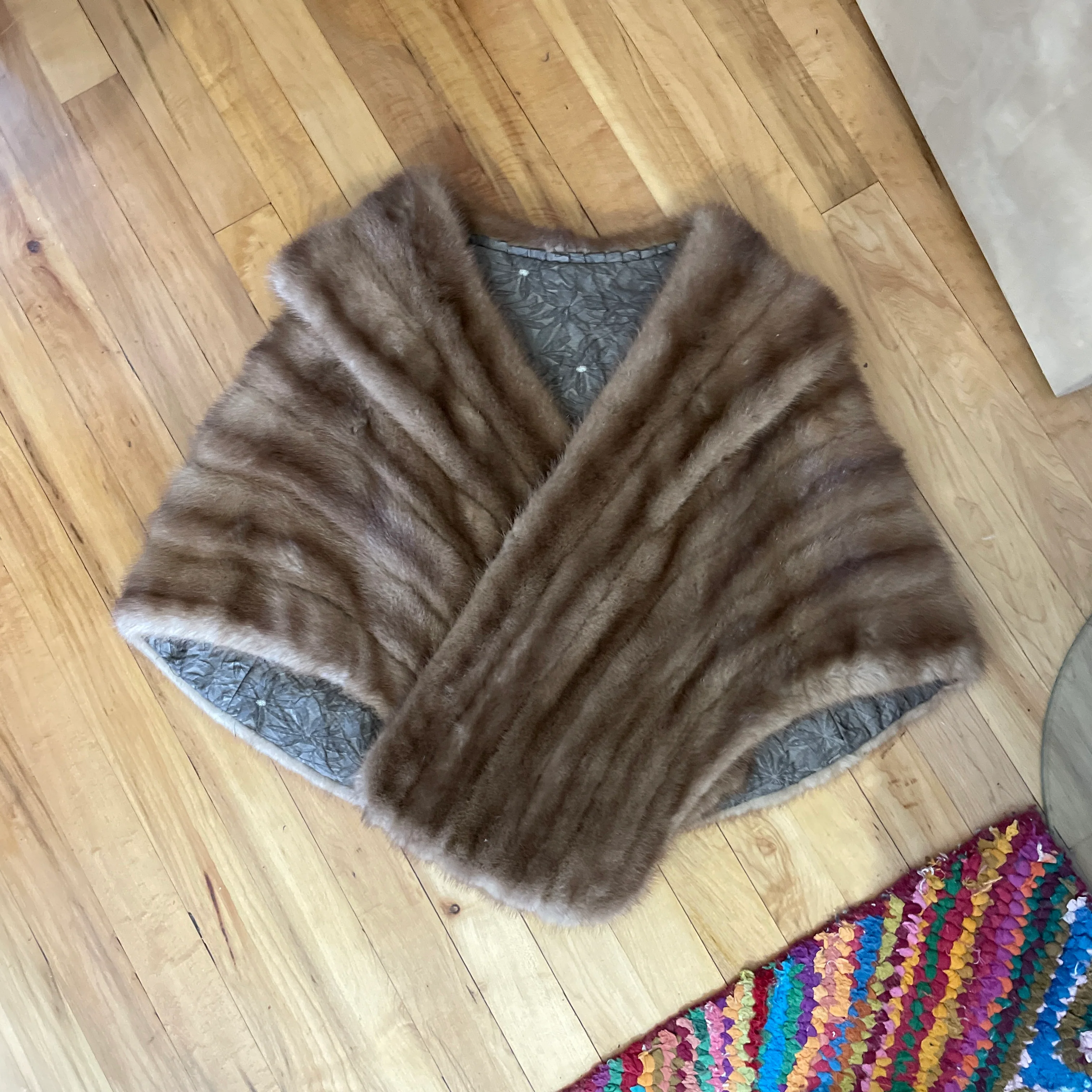 60s Vintage Mink Stole Shawl Shrug - Image 9