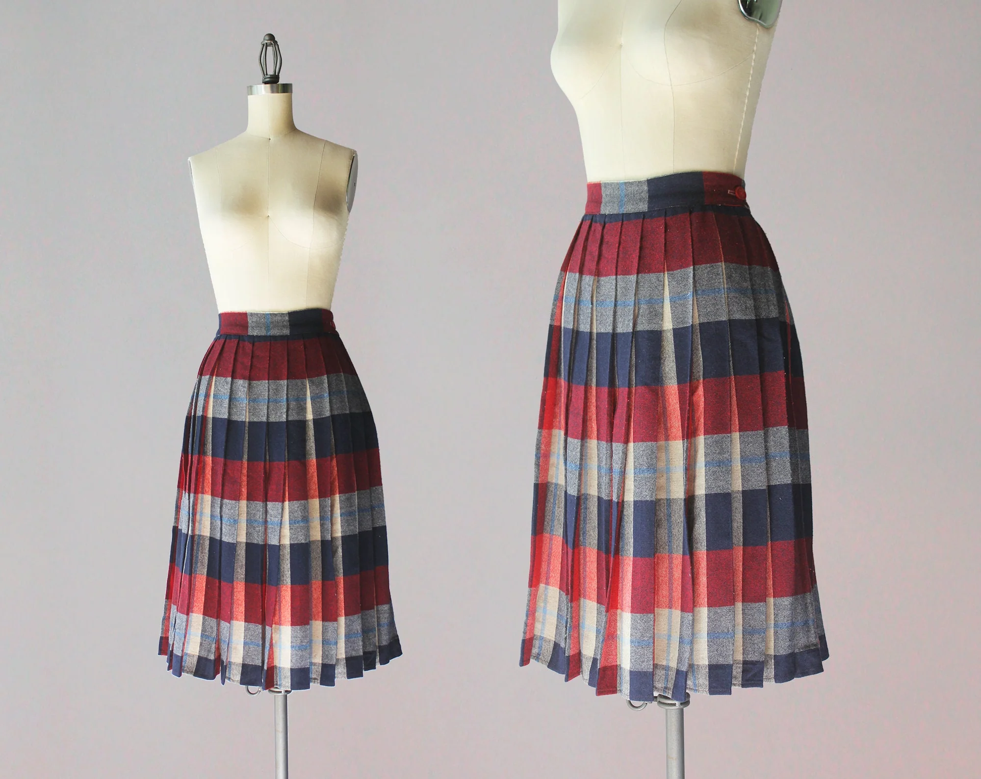 60s Vintage Red and Blue Plaid Pleated Full Skirt - Image 4