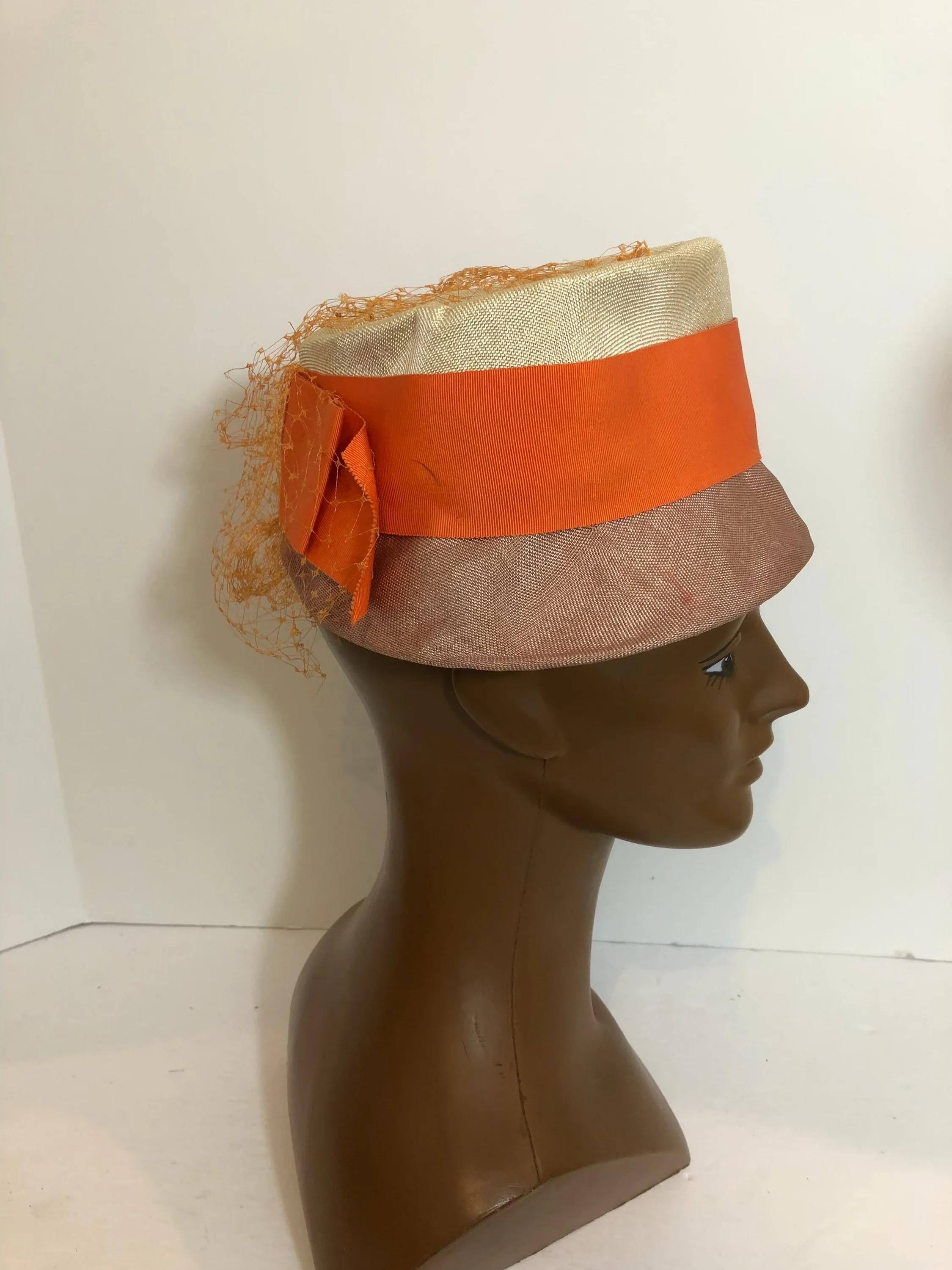 60s Vintage Two Toned Cloche Orange Bow W Veil Mod - Image 3