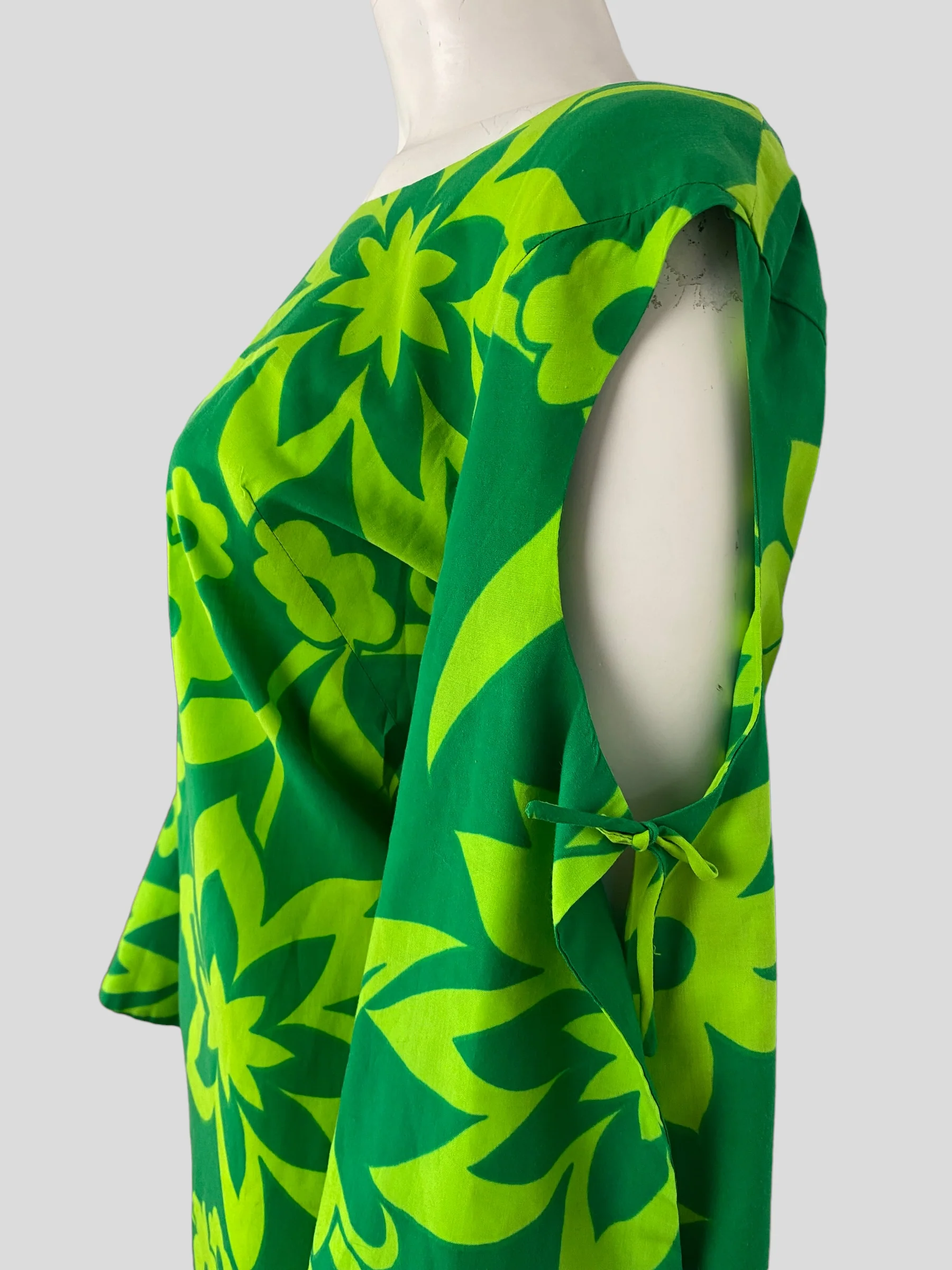 60s Volup Green Floral Hawaiian Dress By Tiki Togs - Image 6
