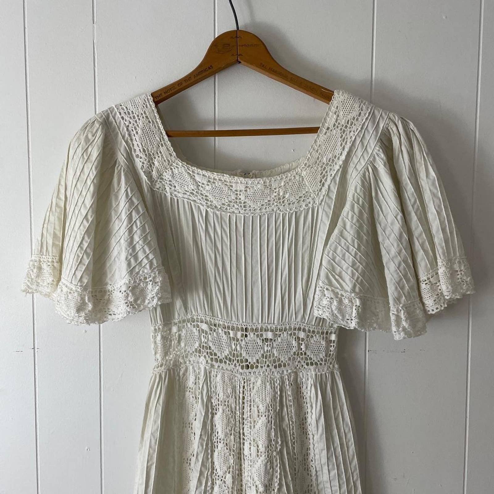 60s Wedding Dress In White - Image 4