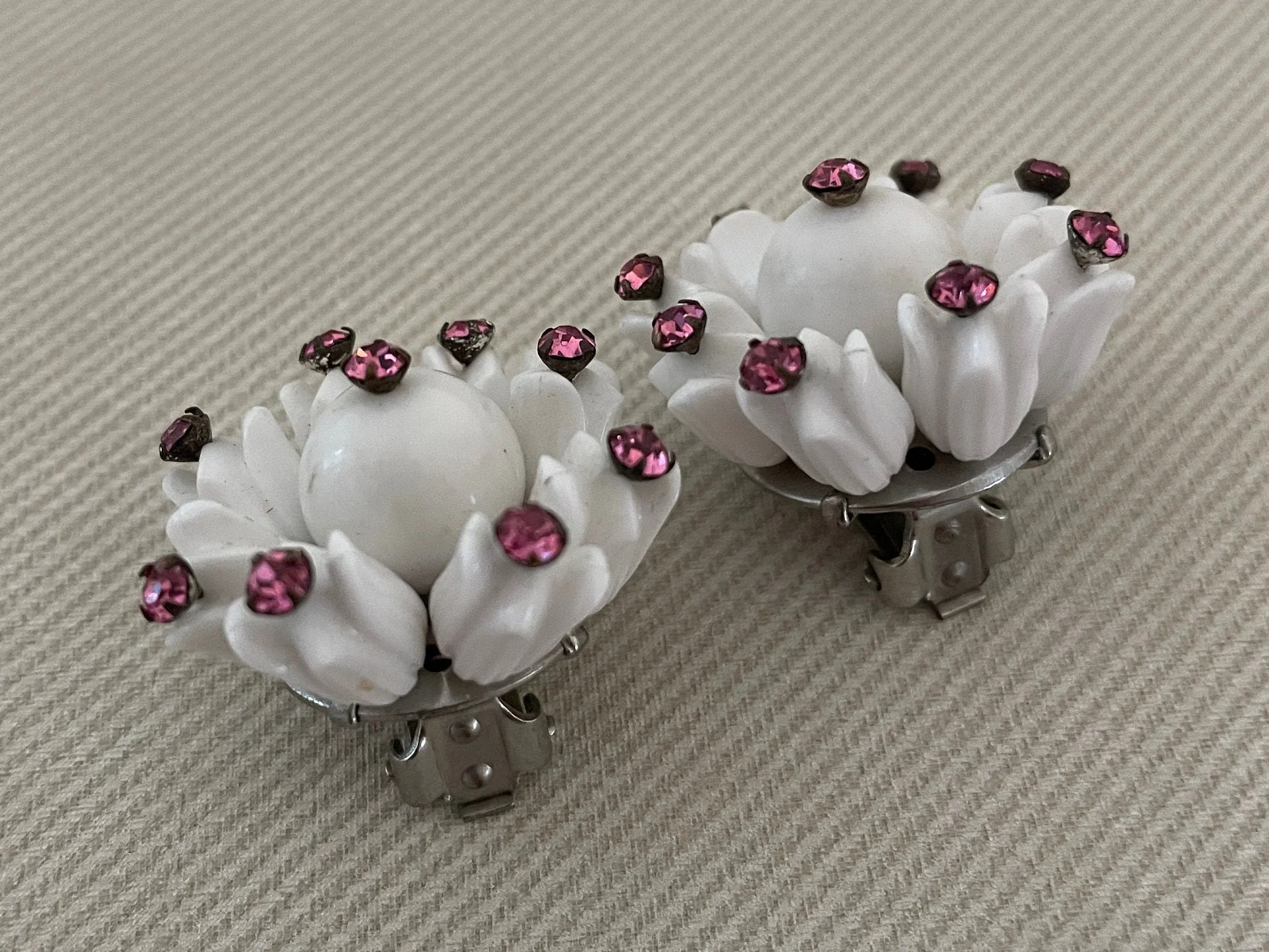 60s White Plasic Tulip Clip On Statement Earrings with Pink Crystal Accents - Image 3