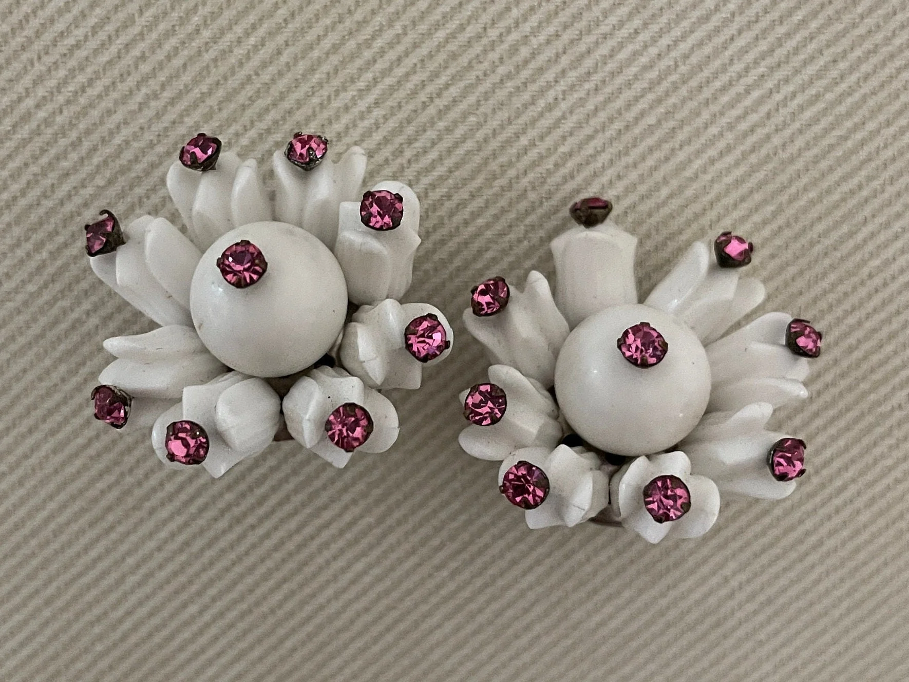 60s White Plasic Tulip Clip On Statement Earrings with Pink Crystal Accents - Image 4