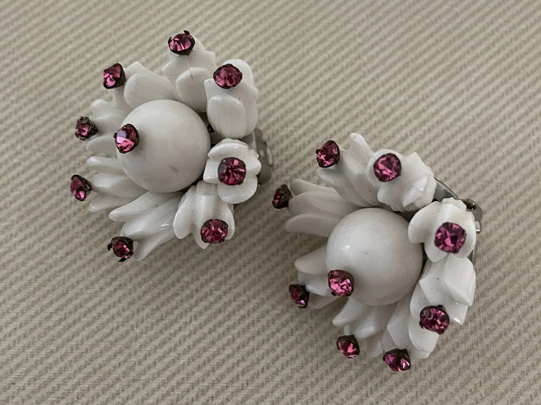 60s White Plasic Tulip Clip On Statement Earrings with Pink Crystal Accents - Image 6