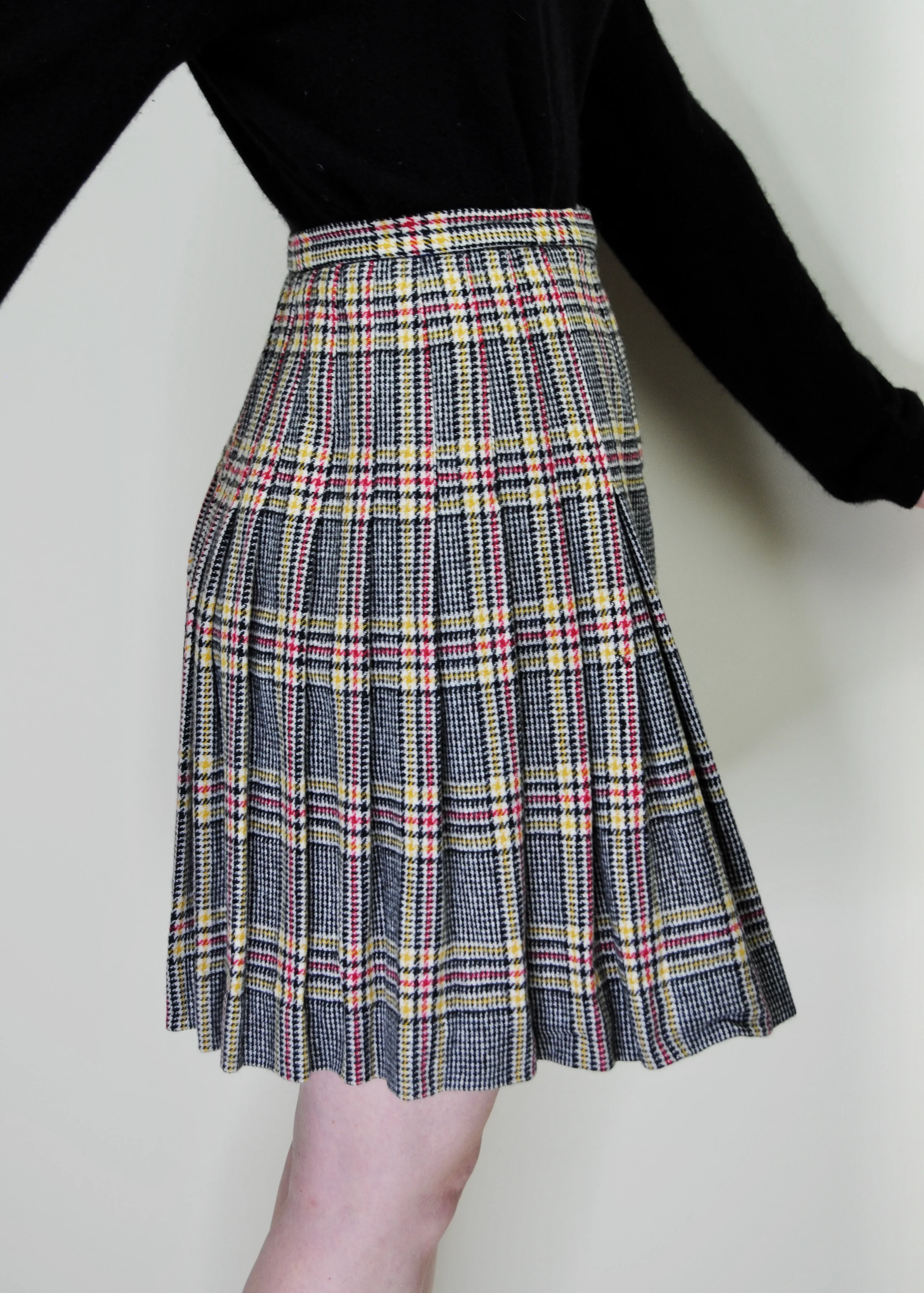 60s Wool Tartan Mini Pleated Skirt Or Kilt By Garland - Image 6