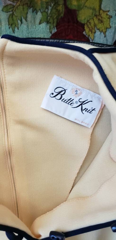 60s Yellow Dress Vintage Butte Knit Dress Pastel Yellow Dress with Navy Trim, Md/lg by Butte Knit - Image 9