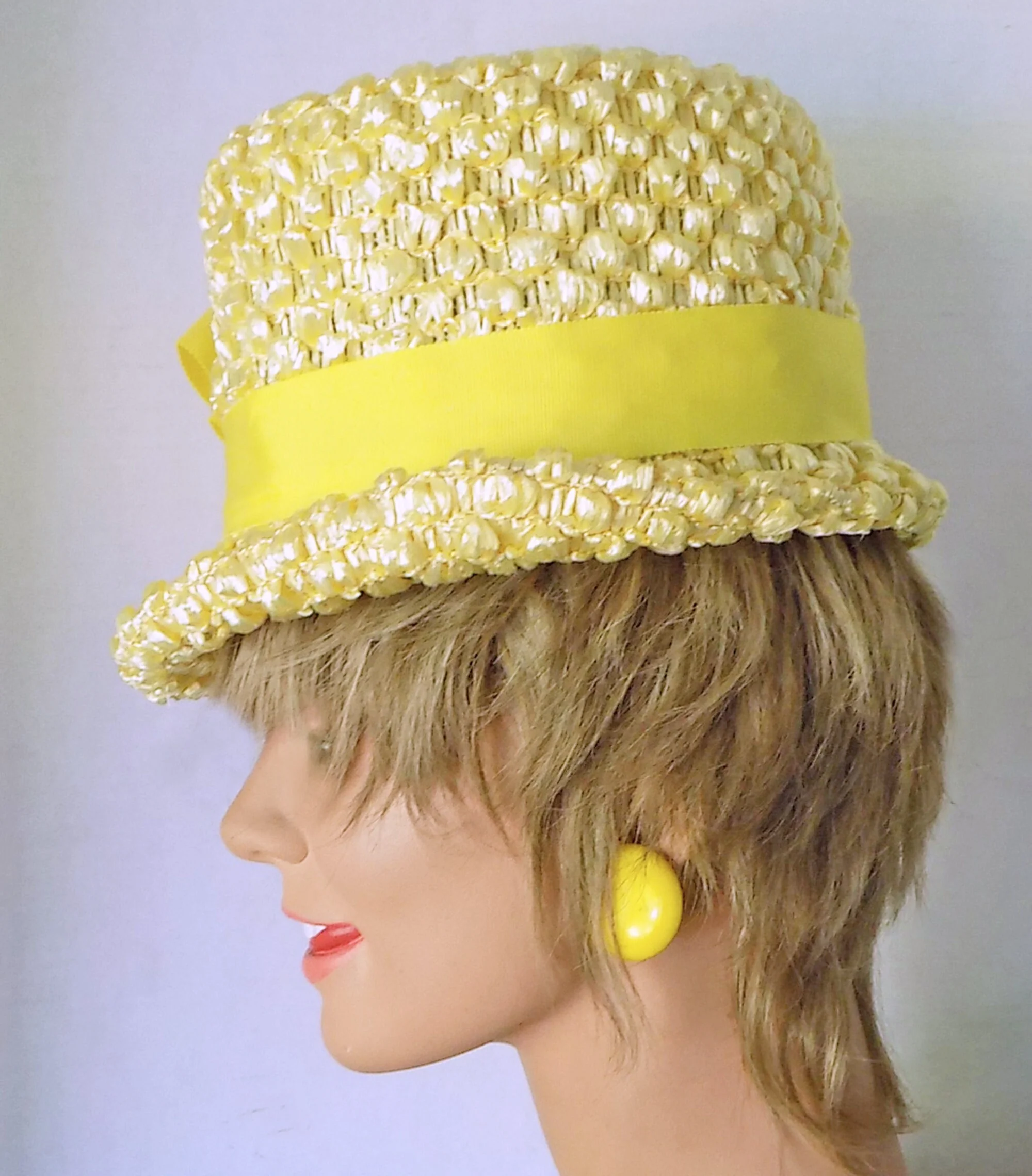 60s Yellow Raffia Straw Hat Easter Church Summer Hat Cloche Style Union Label Made In The Usa Mrs Maisel - Image 3