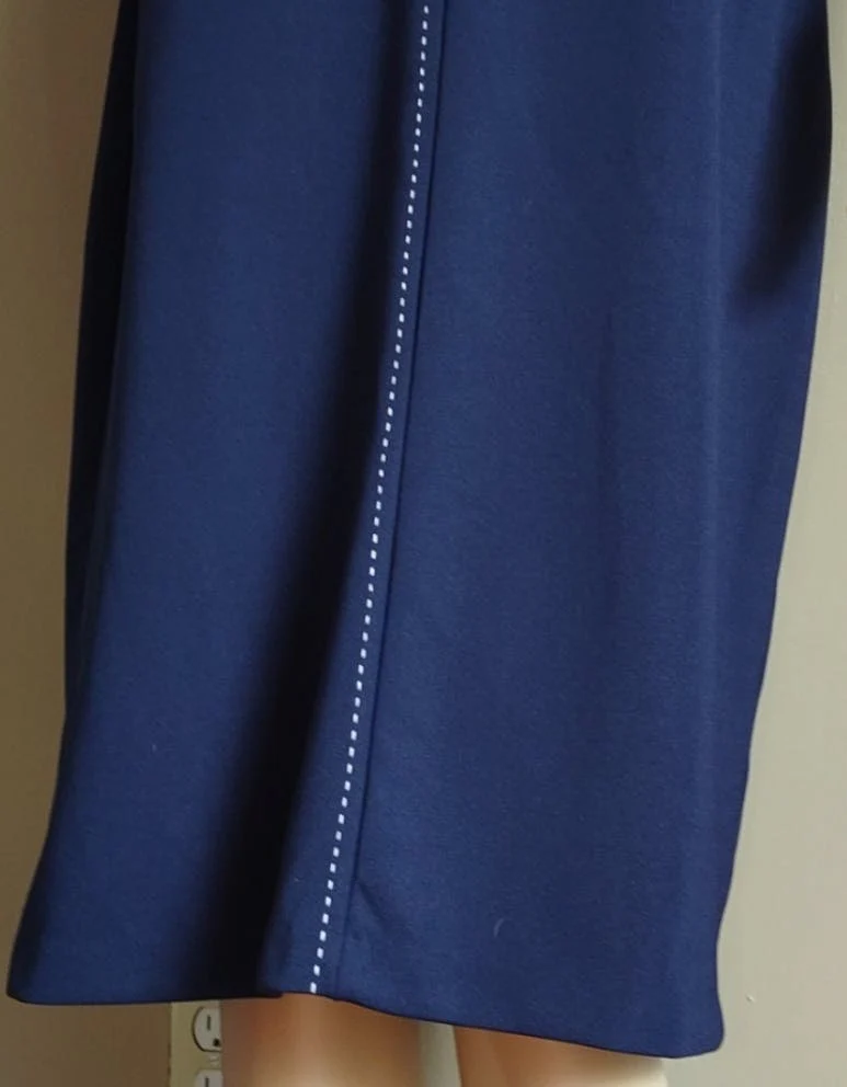 70’s Blue and White Stitch Detail Shift Dress by Believe... - Image 3