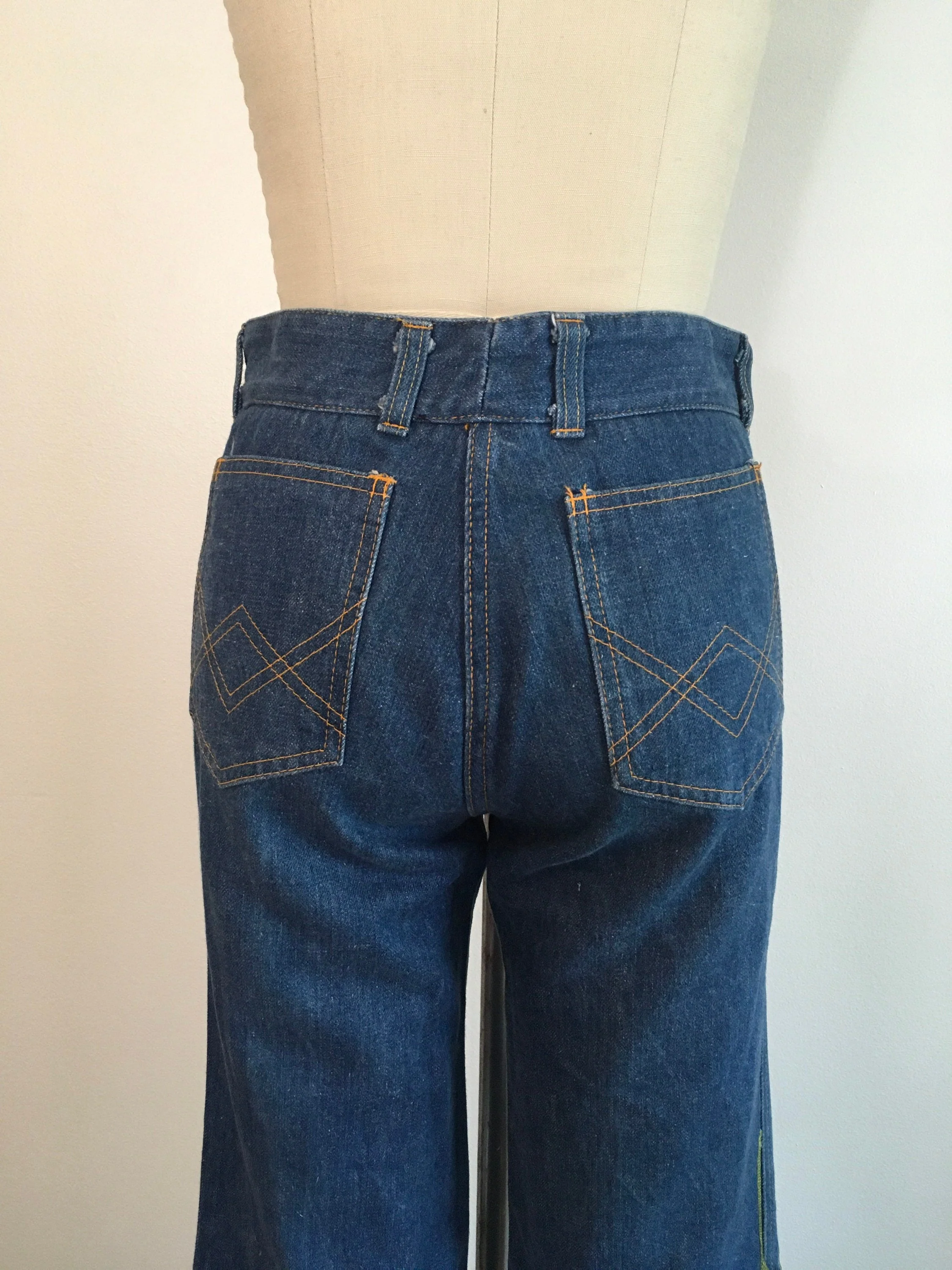 70’s Blue High Waisted Bell Bottom Floral Appliqué Jeans by Cheslik - Image 6