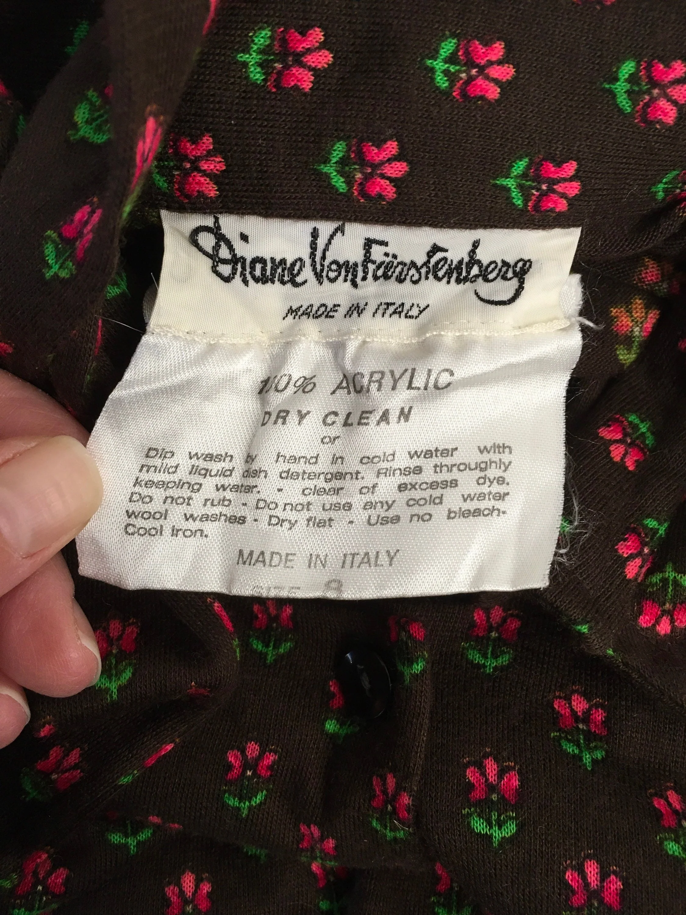 70’s Floral Belt Blouse and Skirt Set by  Diane Von Furstenberg - Image 10