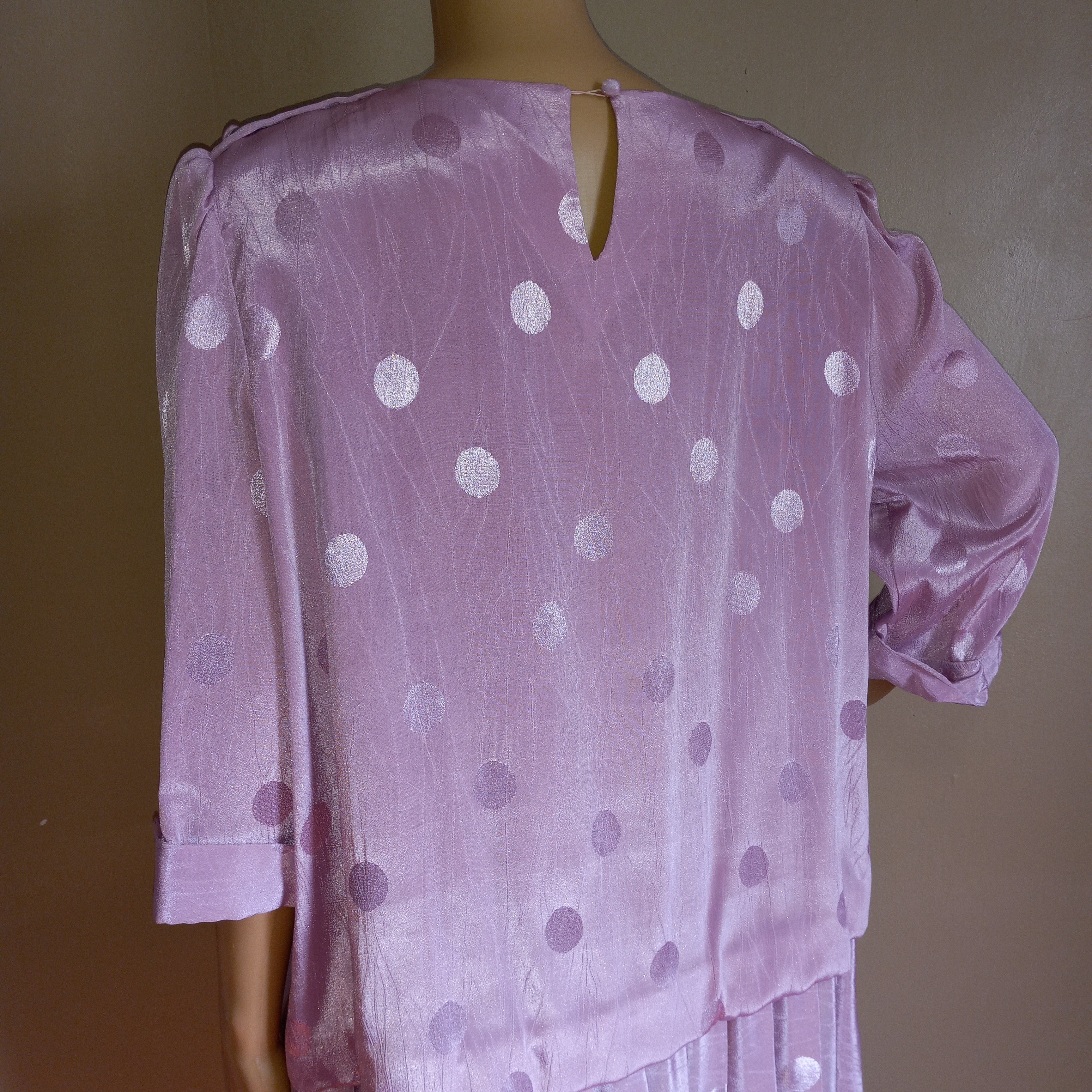 70’s Pink Polka Dotted Dropped Waist, Shift Dress. by R.a.s - Image 4