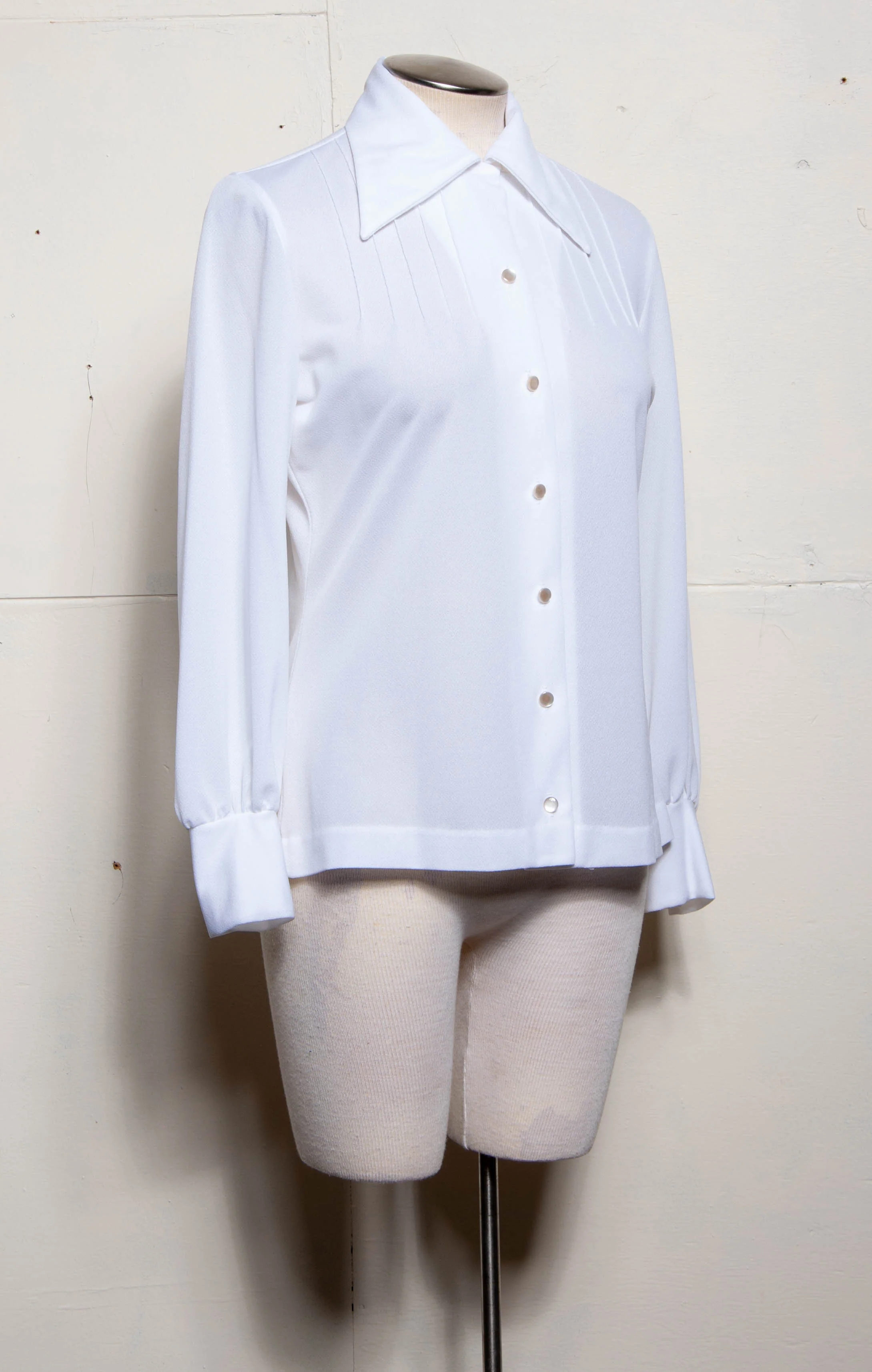 70 White Dagger Collar W Pleated Details Button Down Blouse - Image 3
