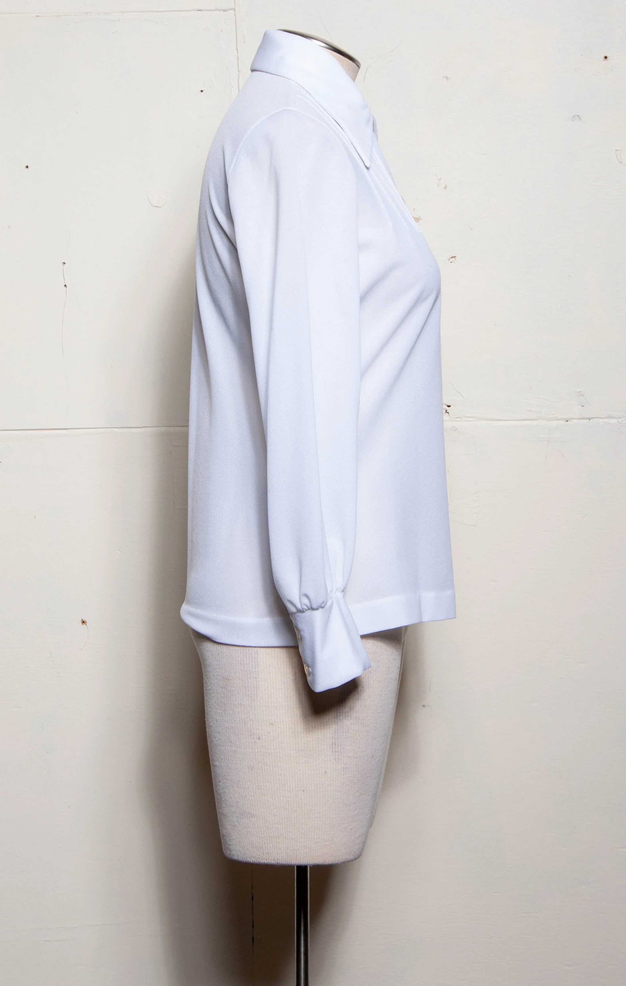 70 White Dagger Collar W Pleated Details Button Down Blouse - Image 4