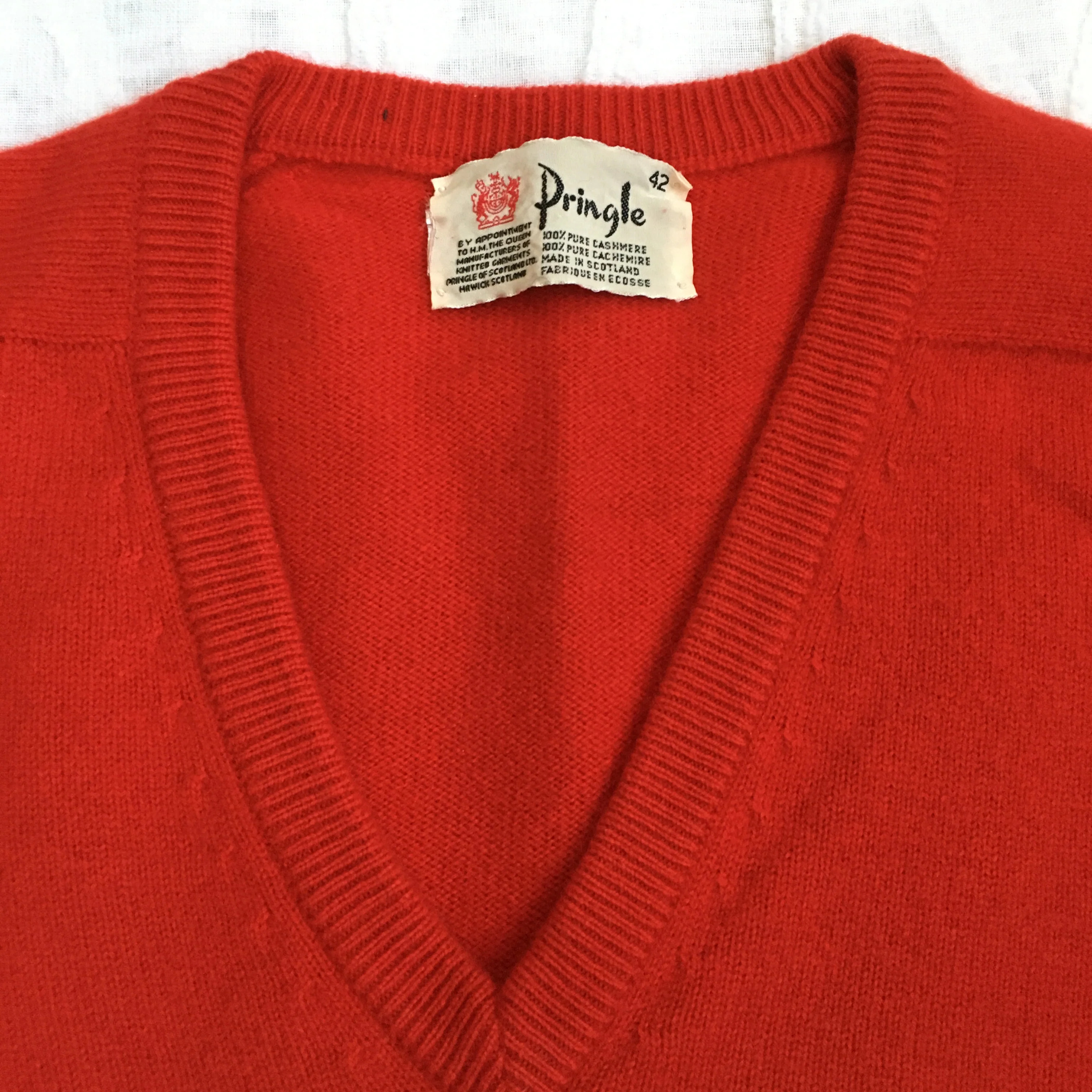 70s/80s 100% Cashmere Red V-neck Sweater By Pringle of Scotland - Image 3