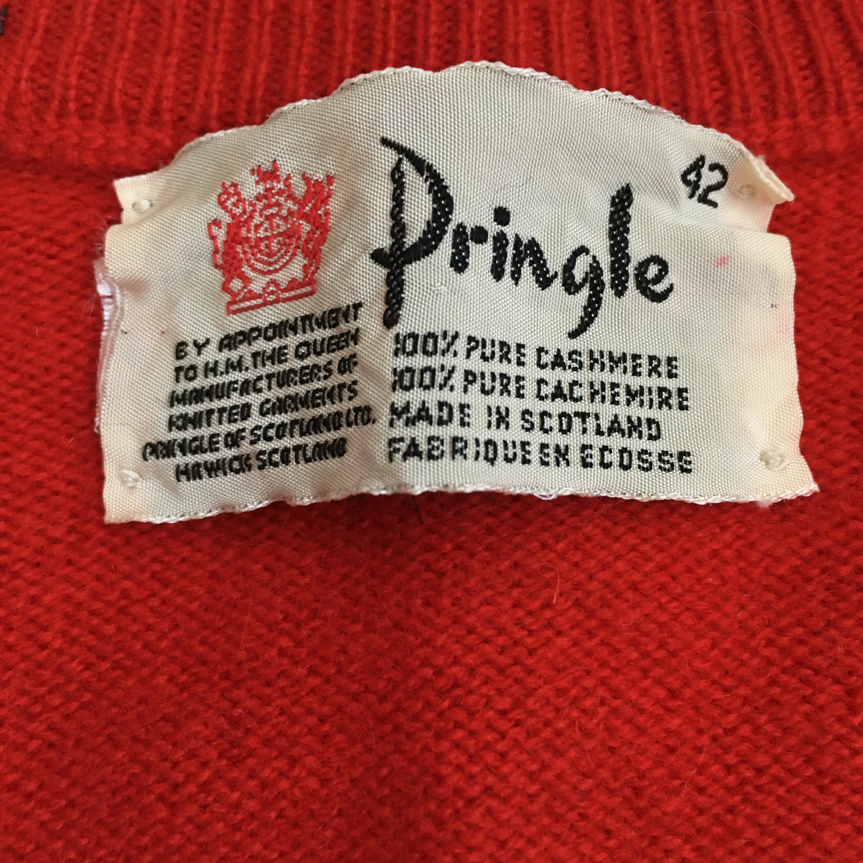 70s/80s 100% Cashmere Red V-neck Sweater By Pringle of Scotland - Image 5