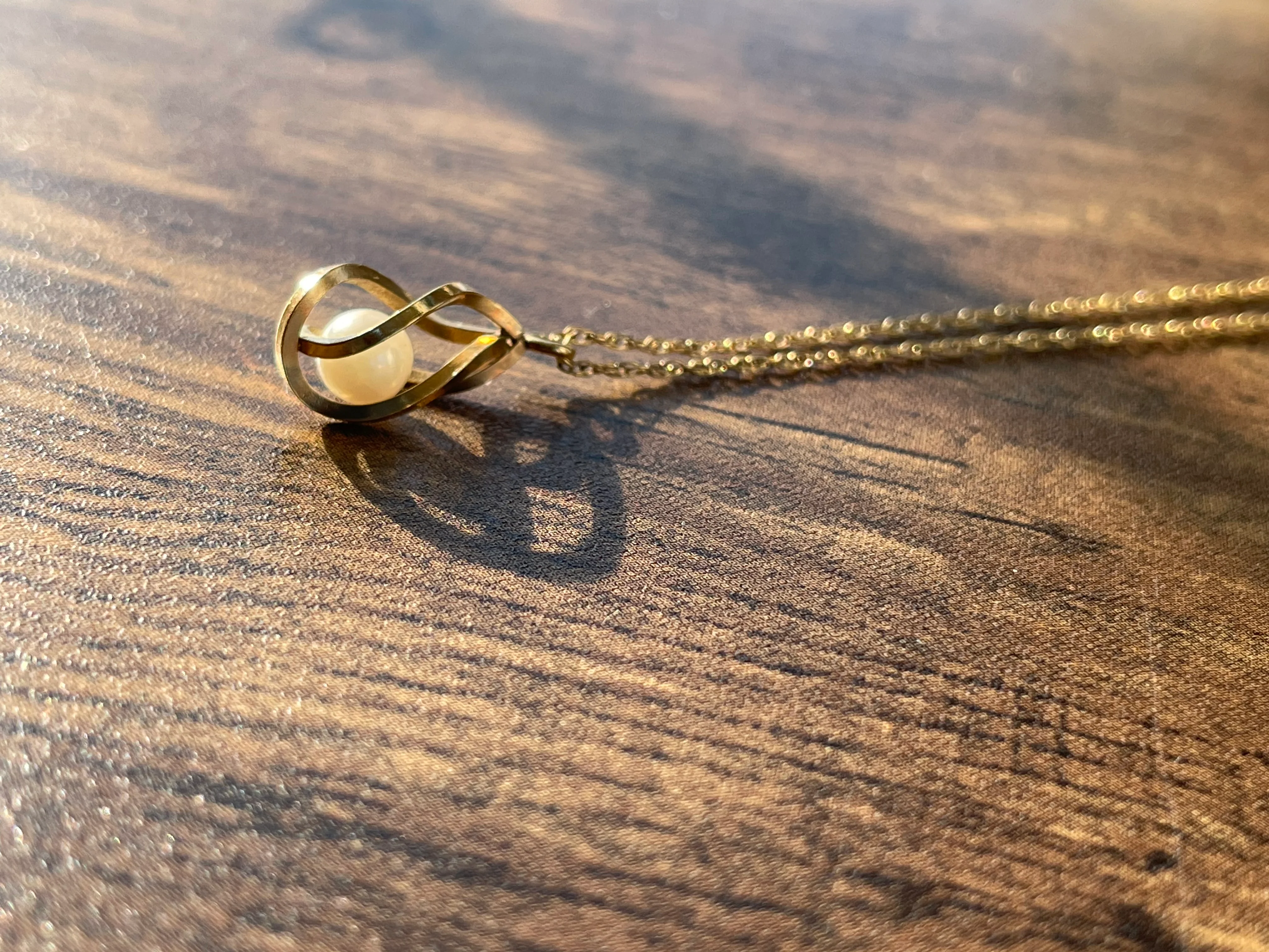 70s/80s 14k Gold Filled Chain With Pearl Pendant - Image 11