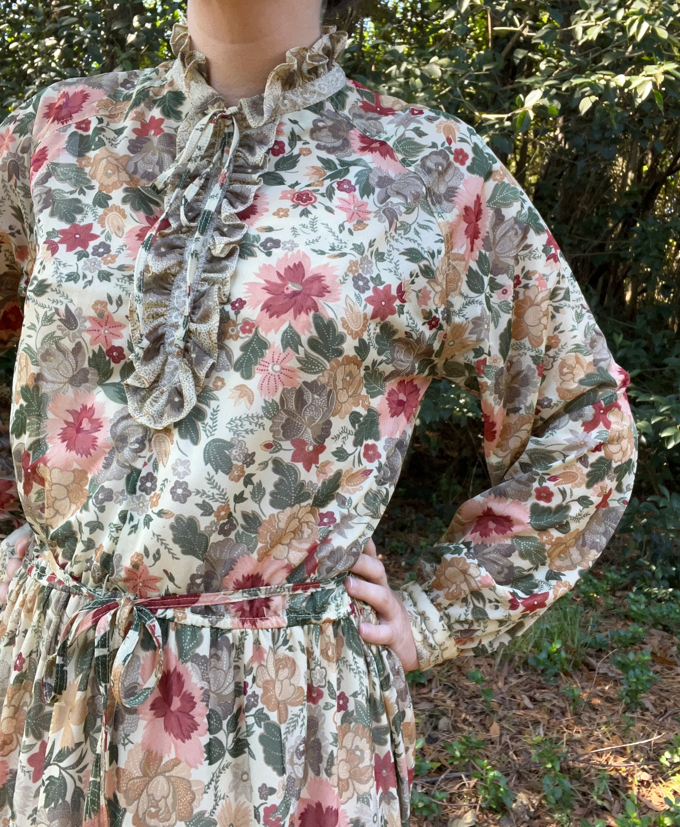 70s/80s Autumnal Floral Boho Ruffled Dress By Howard Wolf - Image 8