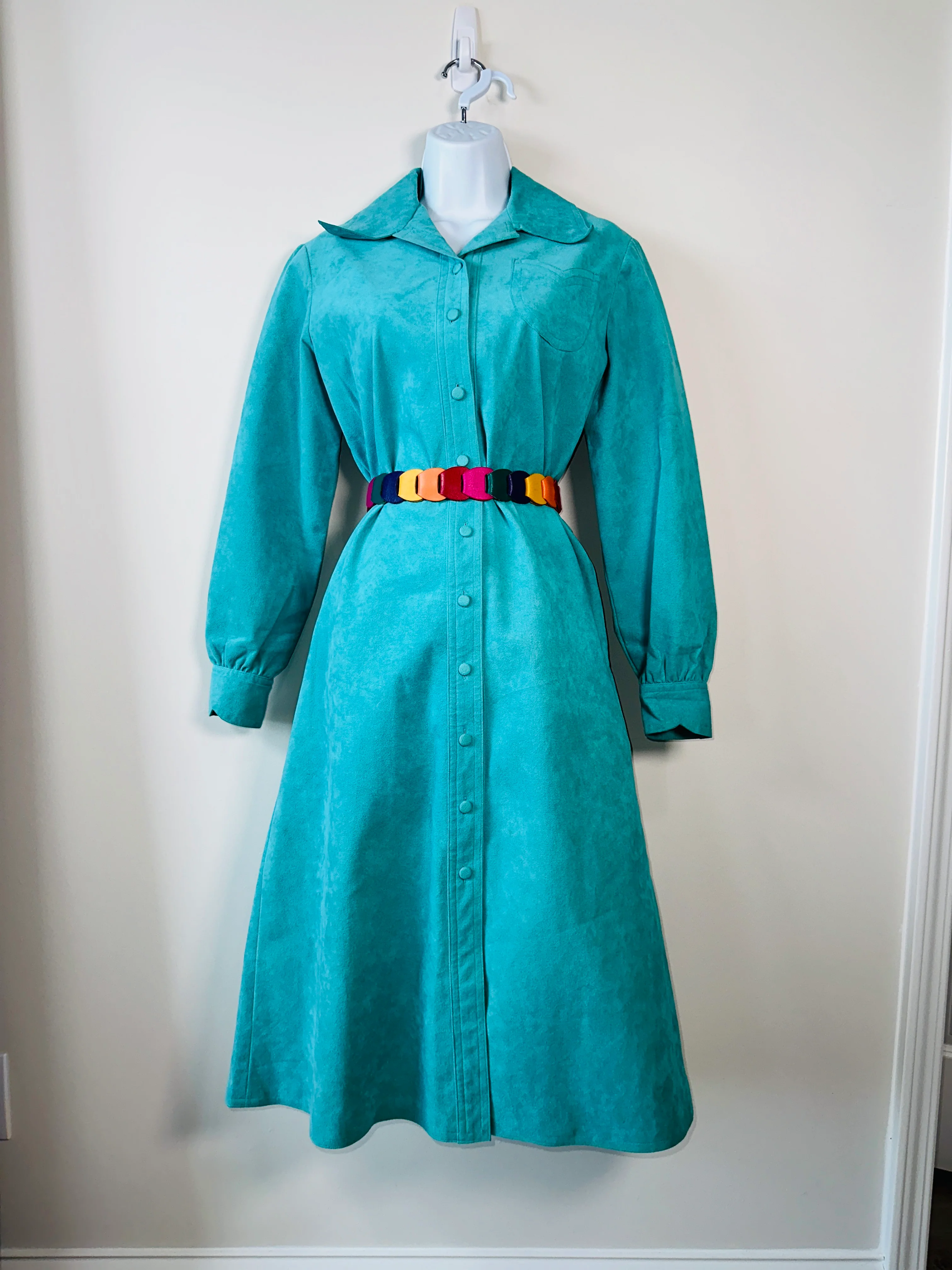 70s/80s Beautiful Turquoise Button Down Microsuede Dress By By Clarissa - Image 3