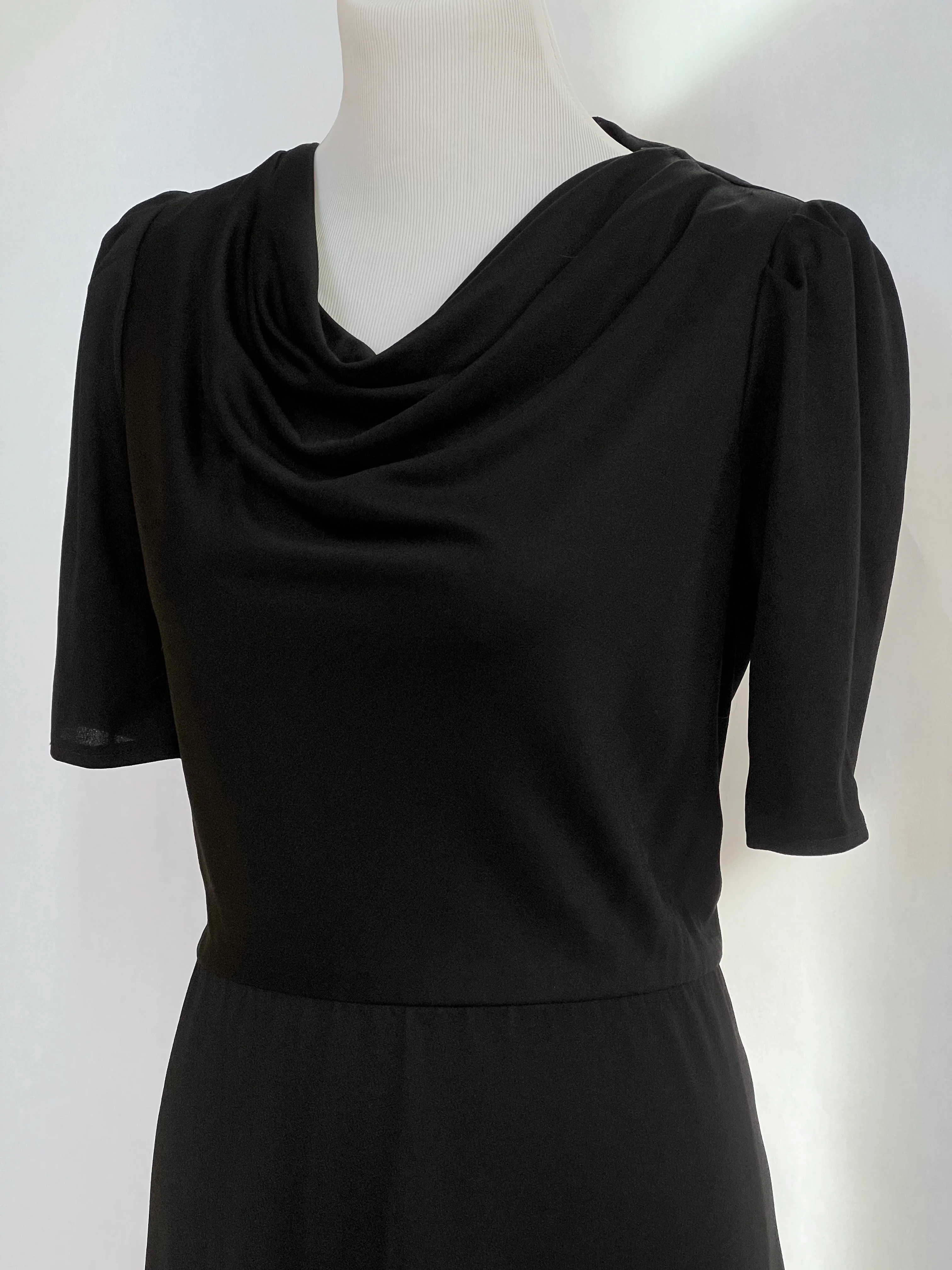 70s/80s Black Short Sleeve Cowl Neck Dress By Strait Lane - Image 3