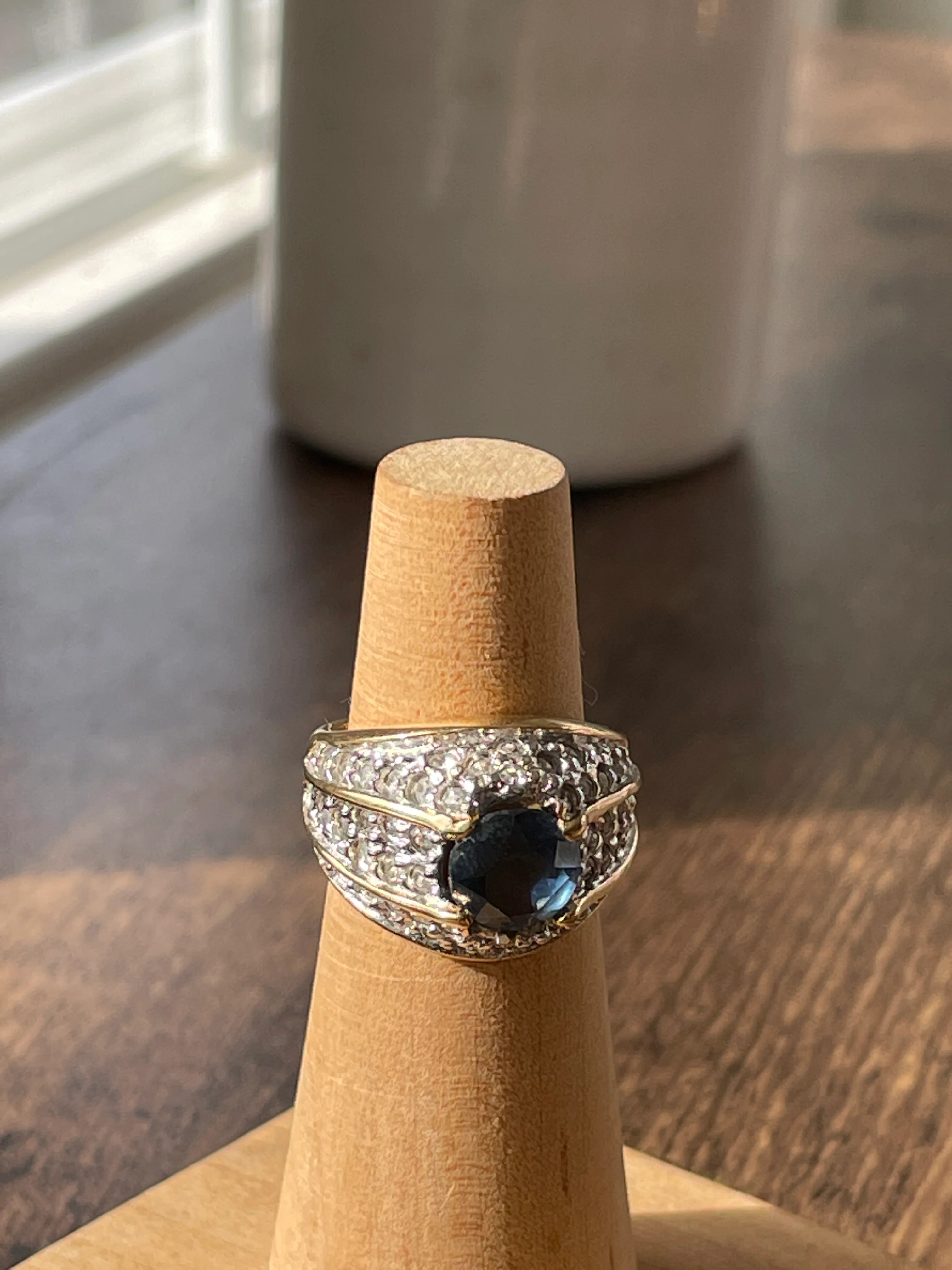70s/80s Blue Sapphire And Cz Stone Cocktail Ring - Image 7