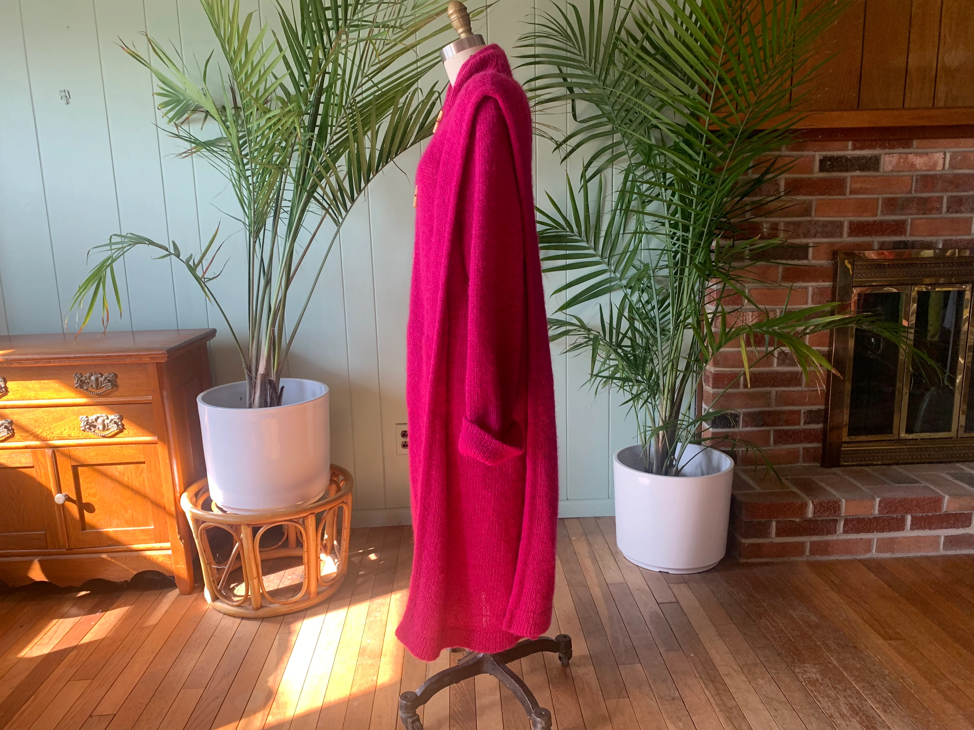70s/80s Bright Pink Knit Mohair Full Length Sweater Coat By Made In Hong Kong B Altman - Image 5